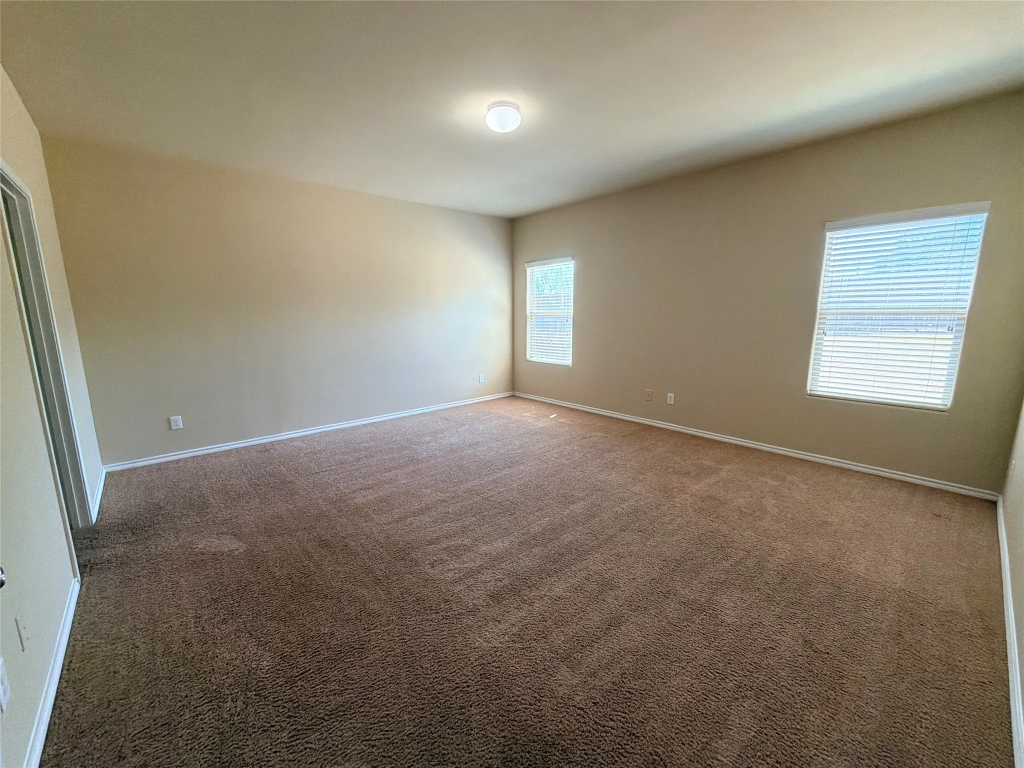 Single Family Residence For Rent in Tarrant County , 1137 Colchester Court, Fort Worth, Texas 76134, 5 Bedroom, 4 Bathroom, 2 Garage spaces, 2,314 Sqft, built in 2016, mls#21384686, Real Estate Agent in Fort Worth, Homes For Rent in Tarrant county, Homes For Rent in Fort Worth, Realtor in Fort Worth Texas, Real Estate Brokerage Independent Realty Texas, Luminita Cordes Realtor