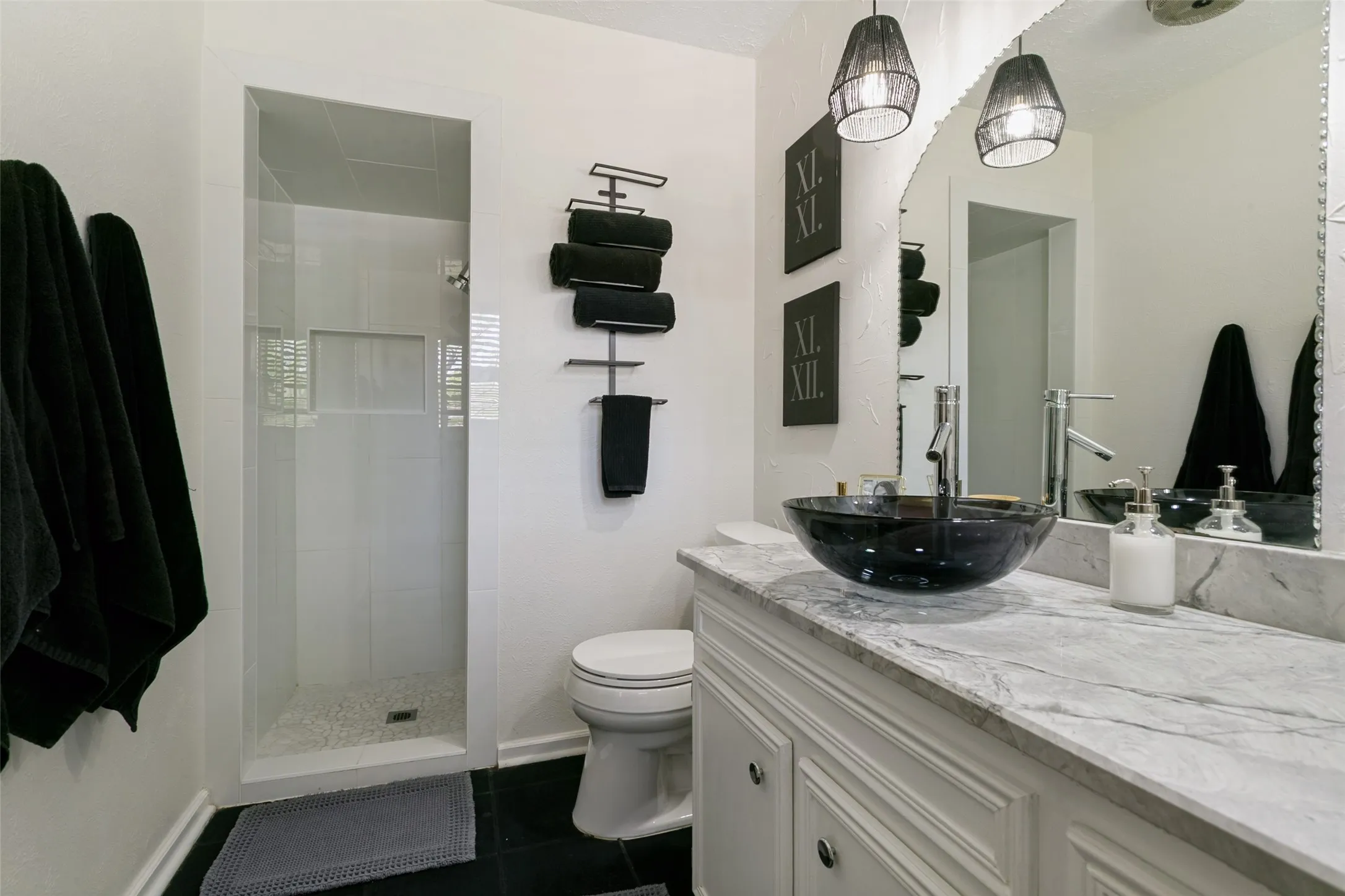 Single Family Residence For Sale in Tarrant County , 6917 Smithfield Road, North Richland Hills, Texas 76182, 3 Bedroom, 2 Bathroom, 2 Garage spaces, 1,507 Sqft, built in 1979, mls#21384687, Real Estate Agent in North Richland Hills, Homes For Sale in Tarrant county, Homes For Sale in North Richland Hills, Realtor in North Richland Hills Texas, Real Estate Brokerage Independent Realty Texas, Luminita Cordes Realtor