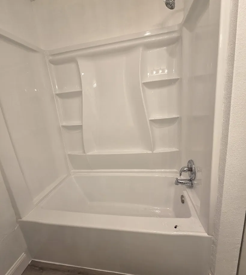 Condominium For Rent in Dallas County , 8545 Midpark Road 44, Dallas, Texas 75240, 2 Bedroom, 2 Bathroom, Garage spaces, 1,035 Sqft, built in 1982, mls#21384685, Real Estate Agent in Dallas, Homes For Rent in Dallas county, Homes For Rent in Dallas, Realtor in Dallas Texas, Real Estate Brokerage Independent Realty Texas, Luminita Cordes Realtor