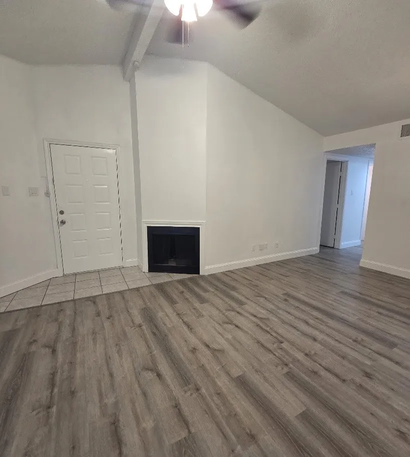 Condominium For Rent in Dallas County , 8545 Midpark Road 44, Dallas, Texas 75240, 2 Bedroom, 2 Bathroom, Garage spaces, 1,035 Sqft, built in 1982, mls#21384685, Real Estate Agent in Dallas, Homes For Rent in Dallas county, Homes For Rent in Dallas, Realtor in Dallas Texas, Real Estate Brokerage Independent Realty Texas, Luminita Cordes Realtor