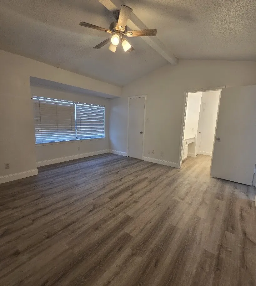 Condominium For Rent in Dallas County , 8545 Midpark Road 44, Dallas, Texas 75240, 2 Bedroom, 2 Bathroom, Garage spaces, 1,035 Sqft, built in 1982, mls#21384685, Real Estate Agent in Dallas, Homes For Rent in Dallas county, Homes For Rent in Dallas, Realtor in Dallas Texas, Real Estate Brokerage Independent Realty Texas, Luminita Cordes Realtor