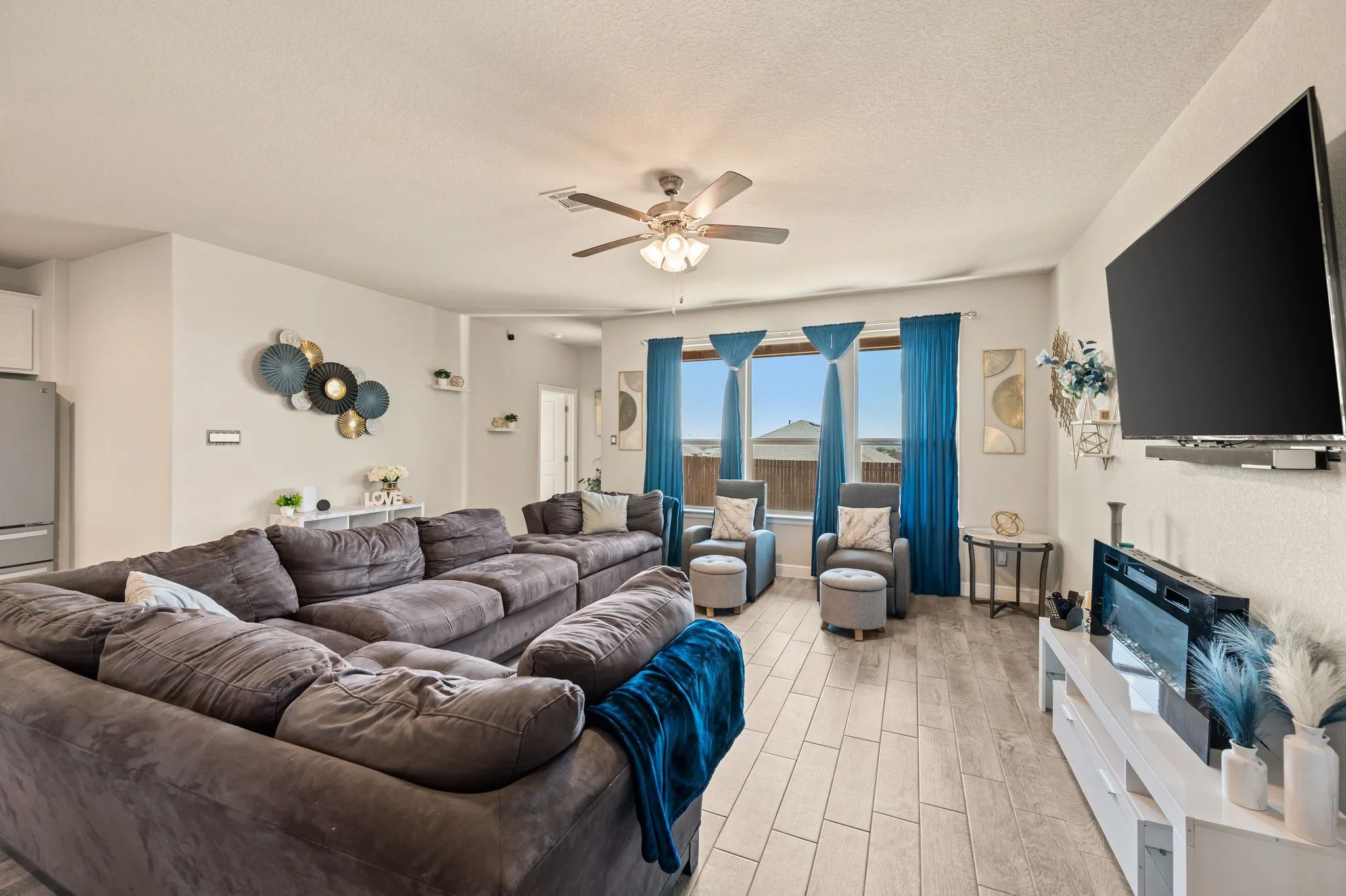 Single Family Residence For Sale in Wise County , 160 Tanager Drive, Rhome, Texas 76078, 5 Bedroom, 3 Bathroom, 2 Garage spaces, 2,141 Sqft, built in 2023, mls#21373646, Real Estate Agent in Rhome, Homes For Sale in Wise county, Homes For Sale in Rhome, Realtor in Rhome Texas, Real Estate Brokerage Independent Realty Texas, Luminita Cordes Realtor
