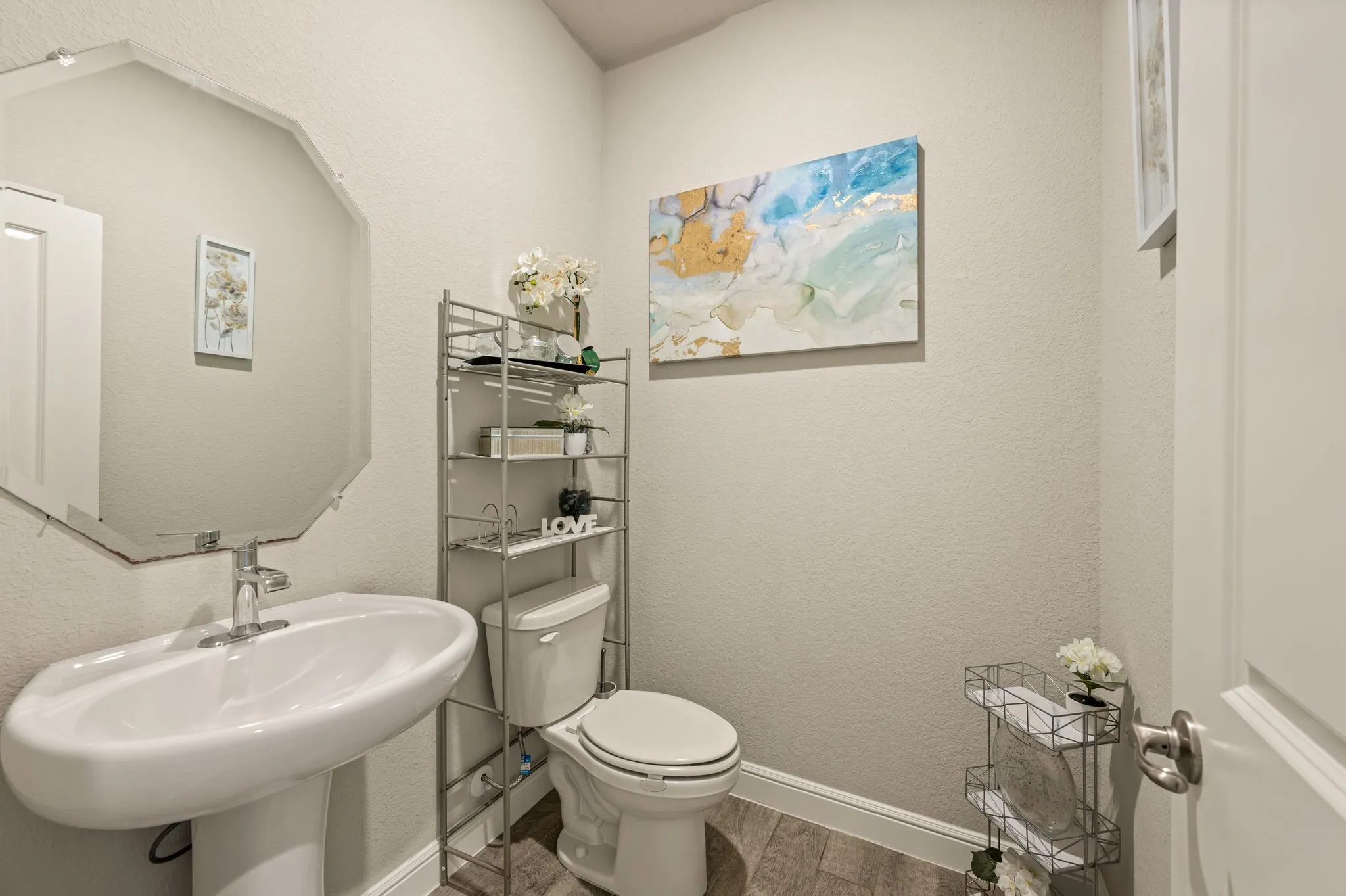 Single Family Residence For Sale in Wise County , 160 Tanager Drive, Rhome, Texas 76078, 5 Bedroom, 3 Bathroom, 2 Garage spaces, 2,141 Sqft, built in 2023, mls#21373646, Real Estate Agent in Rhome, Homes For Sale in Wise county, Homes For Sale in Rhome, Realtor in Rhome Texas, Real Estate Brokerage Independent Realty Texas, Luminita Cordes Realtor