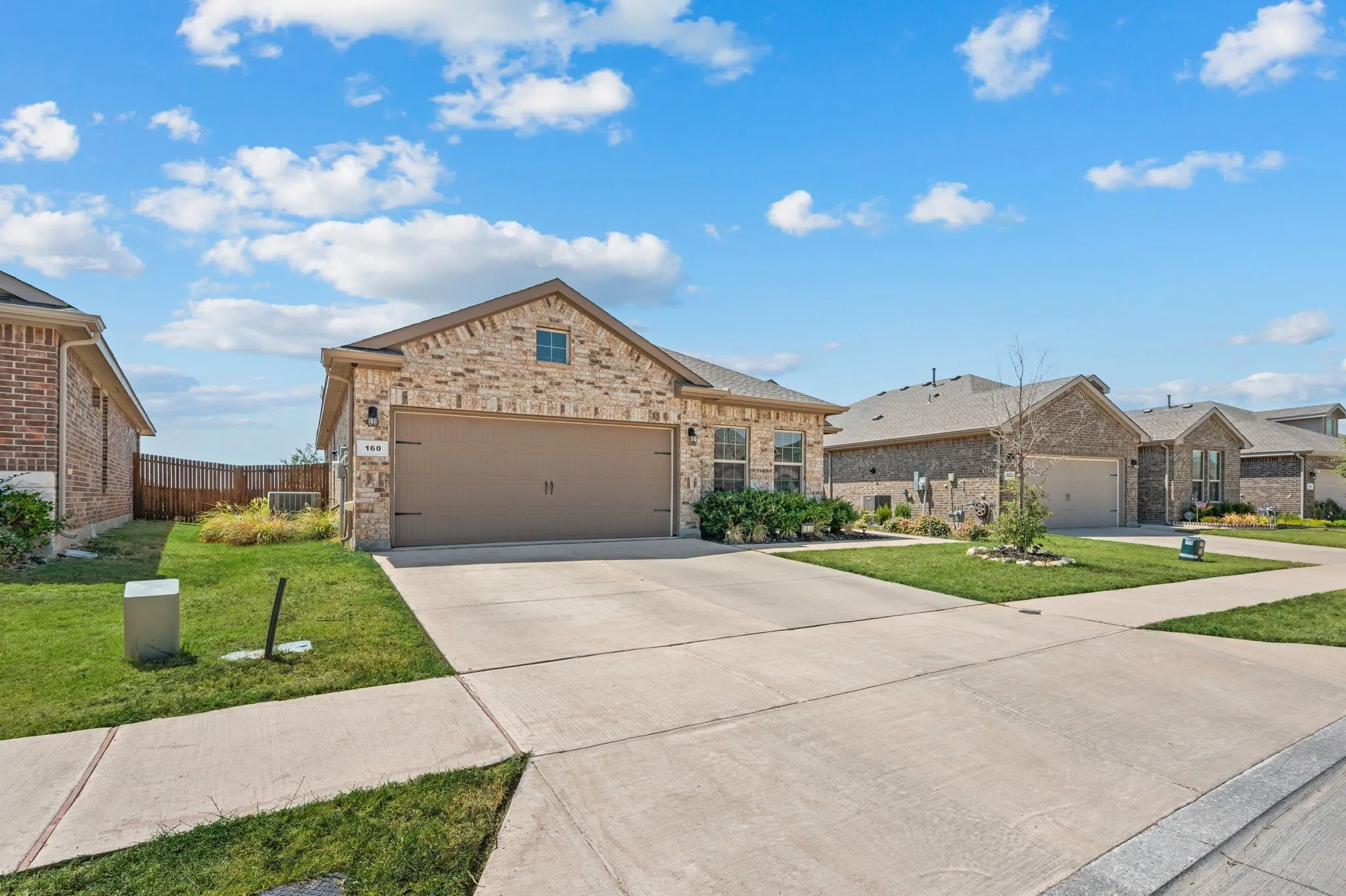Single Family Residence For Sale in Wise County , 160 Tanager Drive, Rhome, Texas 76078, 5 Bedroom, 3 Bathroom, 2 Garage spaces, 2,141 Sqft, built in 2023, mls#21373646, Real Estate Agent in Rhome, Homes For Sale in Wise county, Homes For Sale in Rhome, Realtor in Rhome Texas, Real Estate Brokerage Independent Realty Texas, Luminita Cordes Realtor
