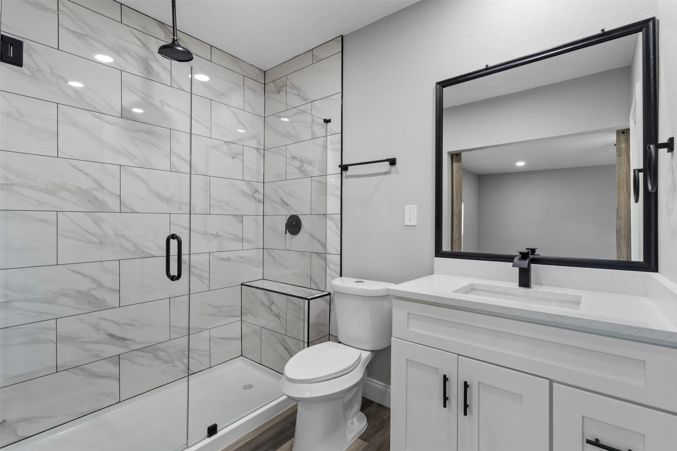 Single Family Residence For Sale in Dallas County , 1917 Provincetown Lane, Richardson, Texas 75080, 5 Bedroom, 3 Bathroom, Garage spaces, 2,526 Sqft, built in 1962, mls#21374210, Real Estate Agent in Richardson, Homes For Sale in Dallas county, Homes For Sale in Richardson, Realtor in Richardson Texas, Real Estate Brokerage Independent Realty Texas, Luminita Cordes Realtor