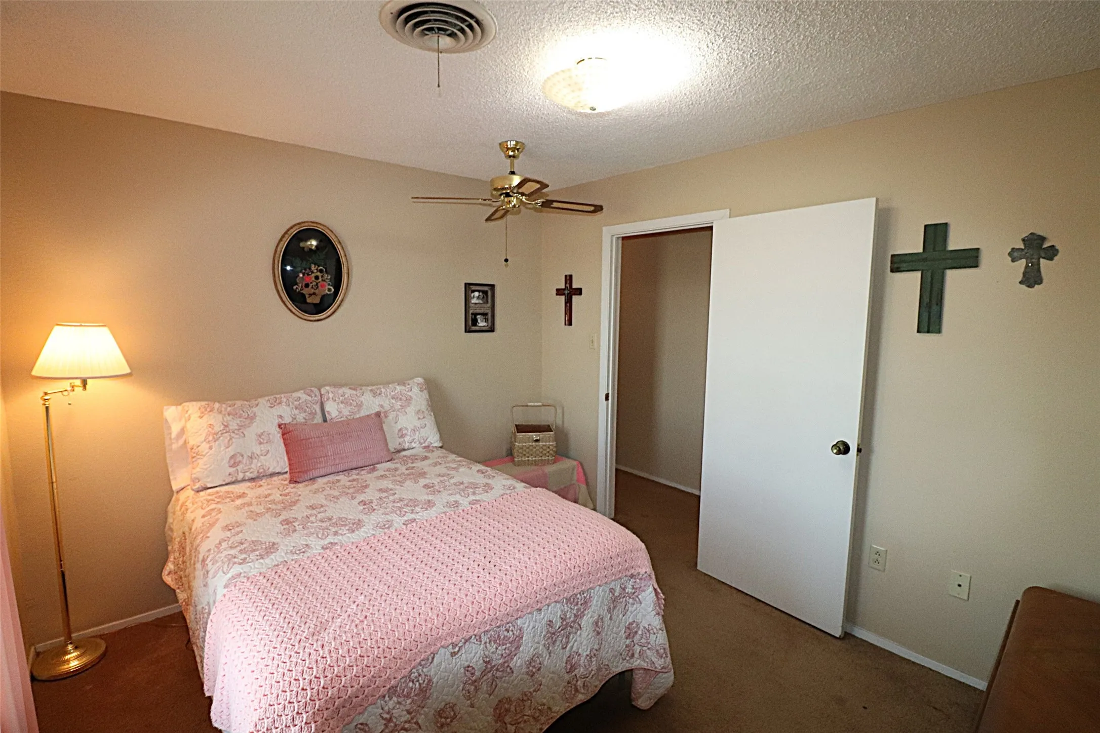 Single Family Residence For Sale in Jones County , 7126 FM 142, Stamford, Texas 79553, 4 Bedroom, 3 Bathroom, Garage spaces, 2,466 Sqft, built in 1969, mls#21383688, Real Estate Agent in Stamford, Homes For Sale in Jones county, Homes For Sale in Stamford, Realtor in Stamford Texas, Real Estate Brokerage Independent Realty Texas, Luminita Cordes Realtor