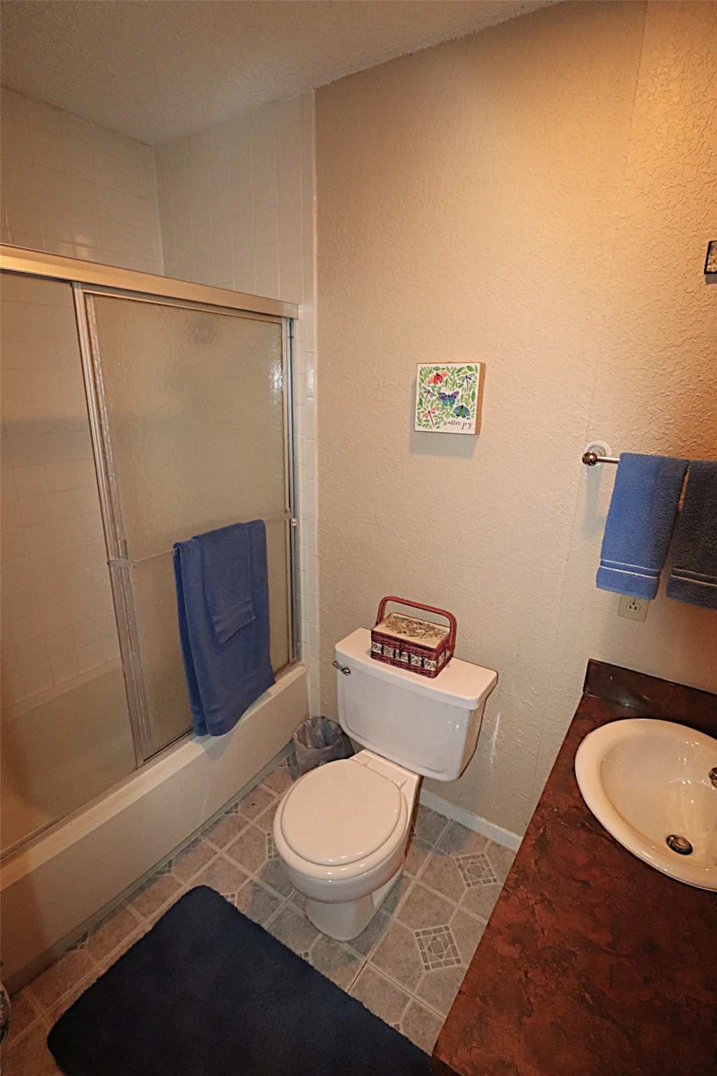 Ensuite bathroom