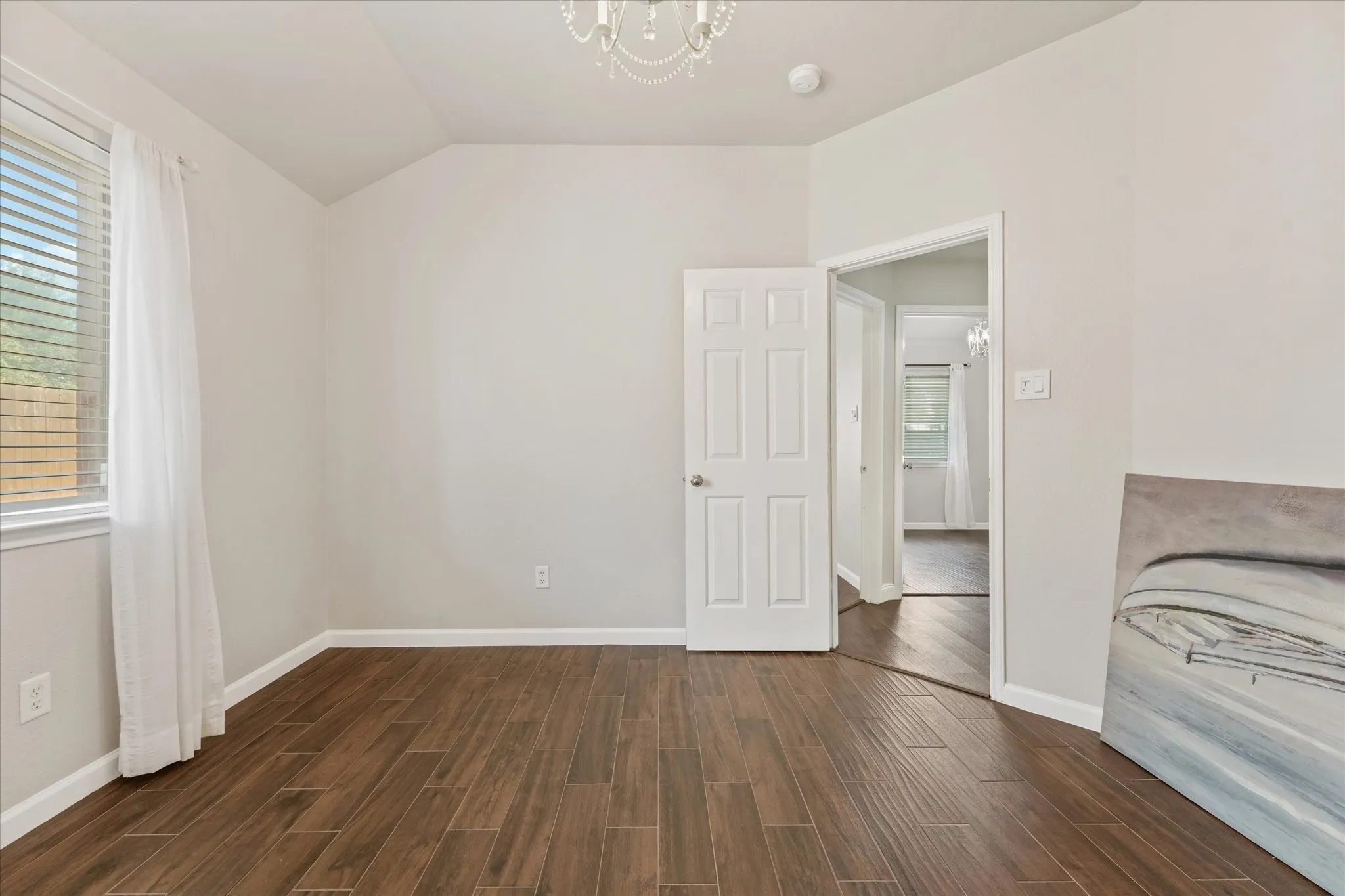 Single Family Residence For Sale in Tarrant County , 3271 Yeltes, Grand Prairie, Texas 75054, 4 Bedroom, 2 Bathroom, 2 Garage spaces, 2,070 Sqft, built in 2005, mls#21384702, Real Estate Agent in Grand Prairie, Homes For Sale in Tarrant county, Homes For Sale in Grand Prairie, Realtor in Grand Prairie Texas, Real Estate Brokerage Independent Realty Texas, Luminita Cordes Realtor
