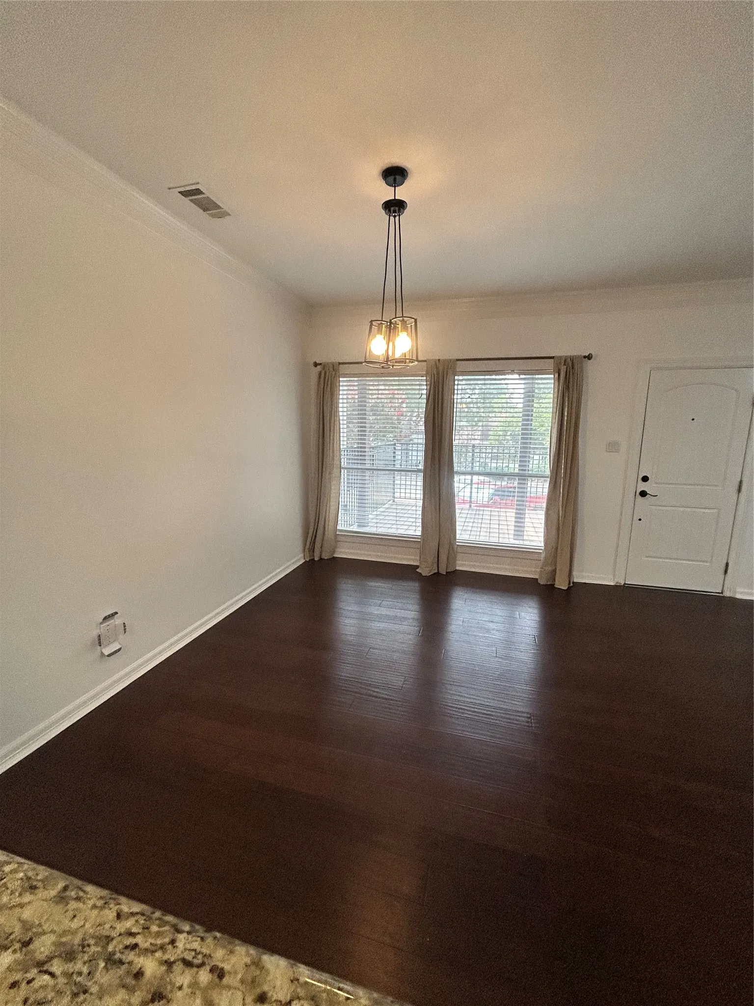 Single Family Residence For Rent in Rockwall County , 4200 Pompei Court, Rockwall, Texas 75087, 3 Bedroom, 3 Bathroom, 4 Garage spaces, 1,542 Sqft, built in 1993, mls#21383666, Real Estate Agent in Rockwall, Homes For Rent in Rockwall county, Homes For Rent in Rockwall, Realtor in Rockwall Texas, Real Estate Brokerage Independent Realty Texas, Luminita Cordes Realtor