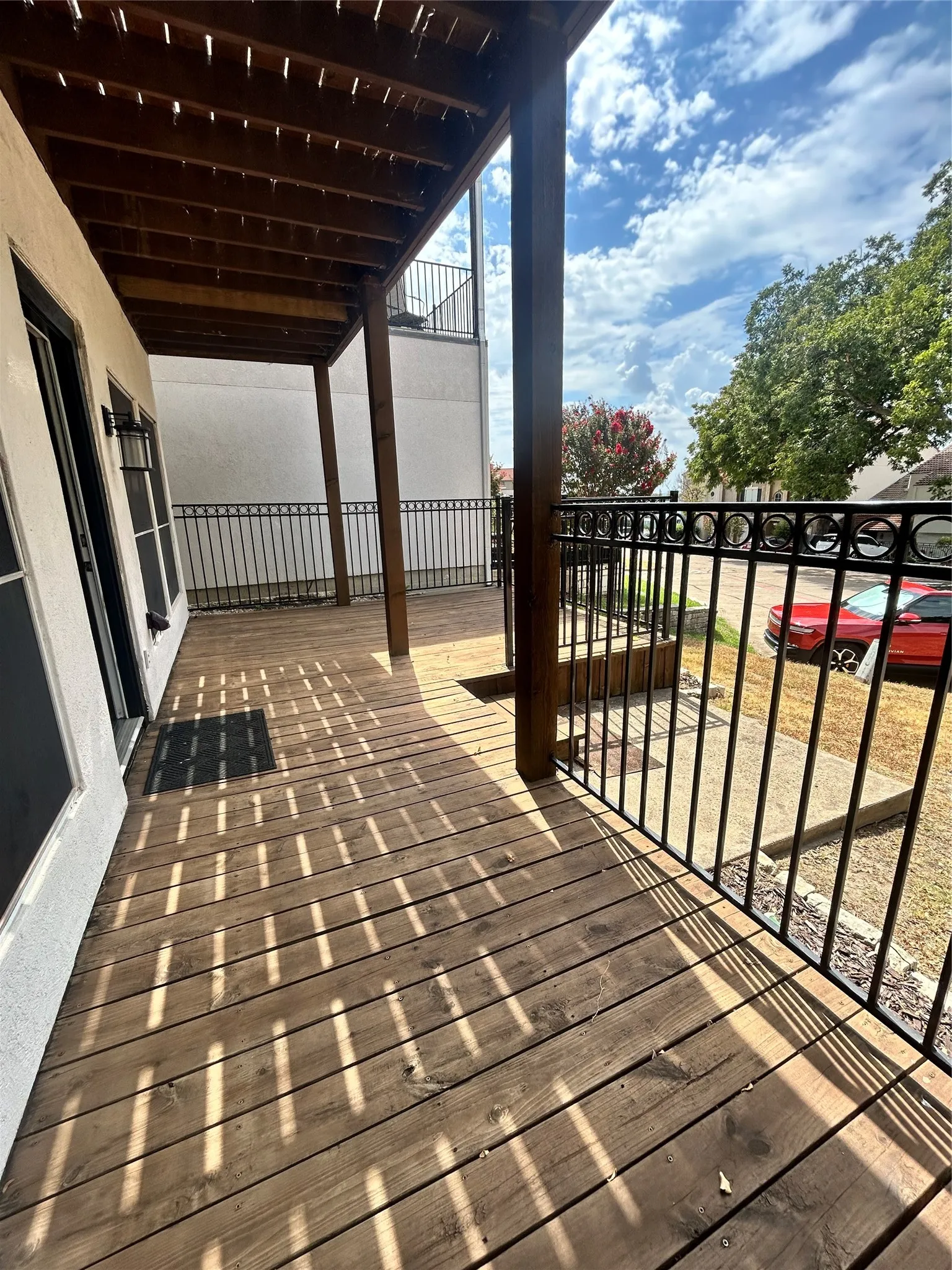 Single Family Residence For Rent in Rockwall County , 4200 Pompei Court, Rockwall, Texas 75087, 3 Bedroom, 3 Bathroom, 4 Garage spaces, 1,542 Sqft, built in 1993, mls#21383666, Real Estate Agent in Rockwall, Homes For Rent in Rockwall county, Homes For Rent in Rockwall, Realtor in Rockwall Texas, Real Estate Brokerage Independent Realty Texas, Luminita Cordes Realtor