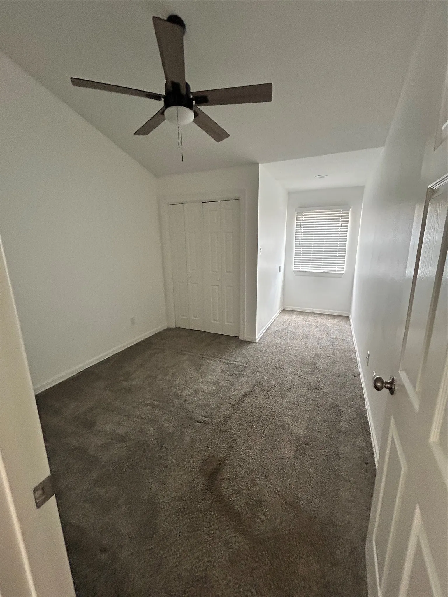 Single Family Residence For Rent in Rockwall County , 4200 Pompei Court, Rockwall, Texas 75087, 3 Bedroom, 3 Bathroom, 4 Garage spaces, 1,542 Sqft, built in 1993, mls#21383666, Real Estate Agent in Rockwall, Homes For Rent in Rockwall county, Homes For Rent in Rockwall, Realtor in Rockwall Texas, Real Estate Brokerage Independent Realty Texas, Luminita Cordes Realtor