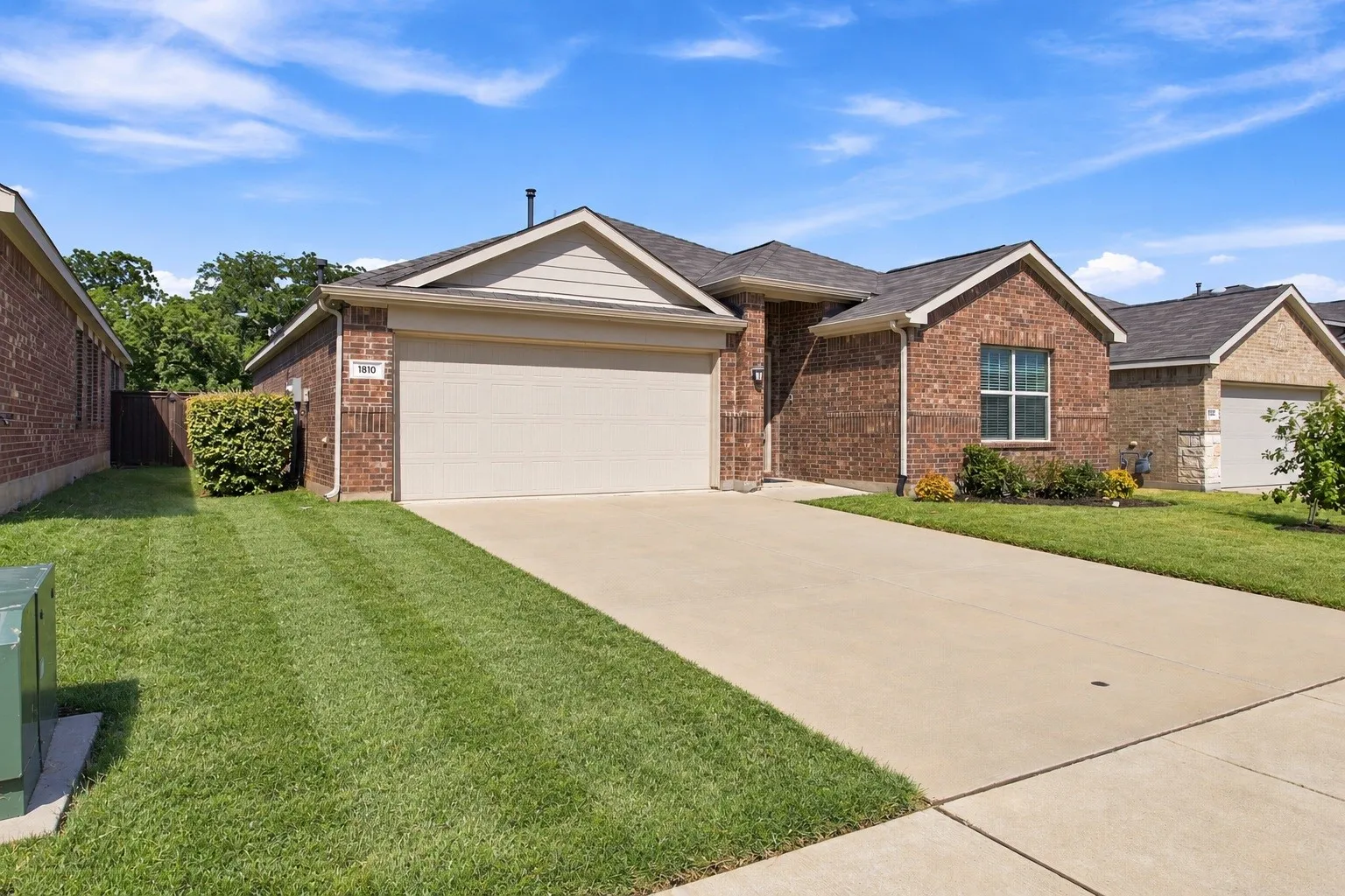 Single Family Residence For Sale in Denton County , 1810 Alamandine Avenue, Cross Roads, Texas 76227, 3 Bedroom, 2 Bathroom, 2 Garage spaces, 1,536 Sqft, built in 2019, mls#21384046, Real Estate Agent in Cross Roads, Homes For Sale in Denton county, Homes For Sale in Cross Roads, Realtor in Cross Roads Texas, Real Estate Brokerage Independent Realty Texas, Luminita Cordes Realtor