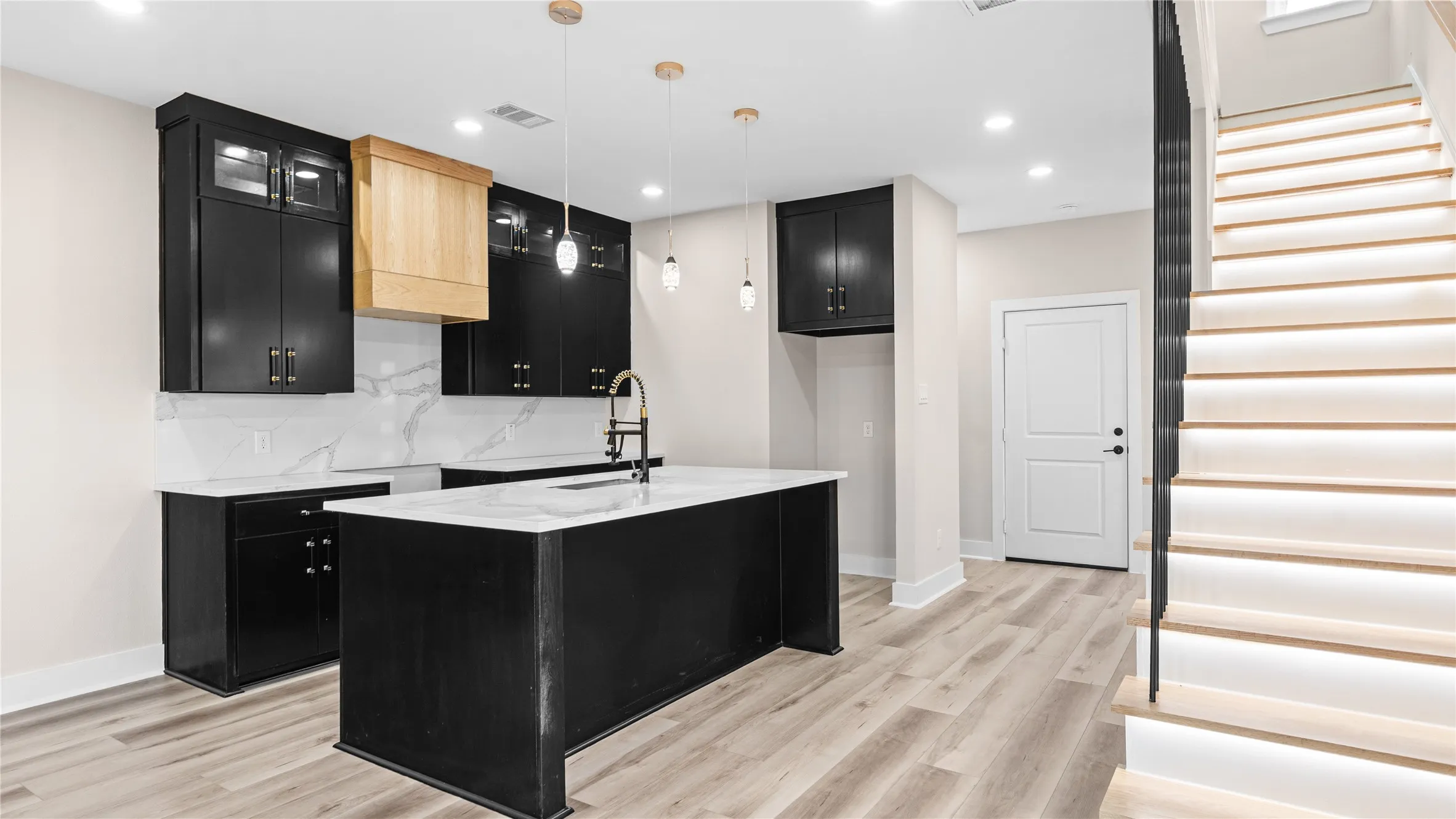 Single Family Residence For Sale in Dallas County , 3145 Stag Road, Dallas, Texas 75216, 3 Bedroom, 3 Bathroom, 1 Garage spaces, 2,088 Sqft, built in 2026, mls#21384705, Real Estate Agent in Dallas, Homes For Sale in Dallas county, Homes For Sale in Dallas, Realtor in Dallas Texas, Real Estate Brokerage Independent Realty Texas, Luminita Cordes Realtor