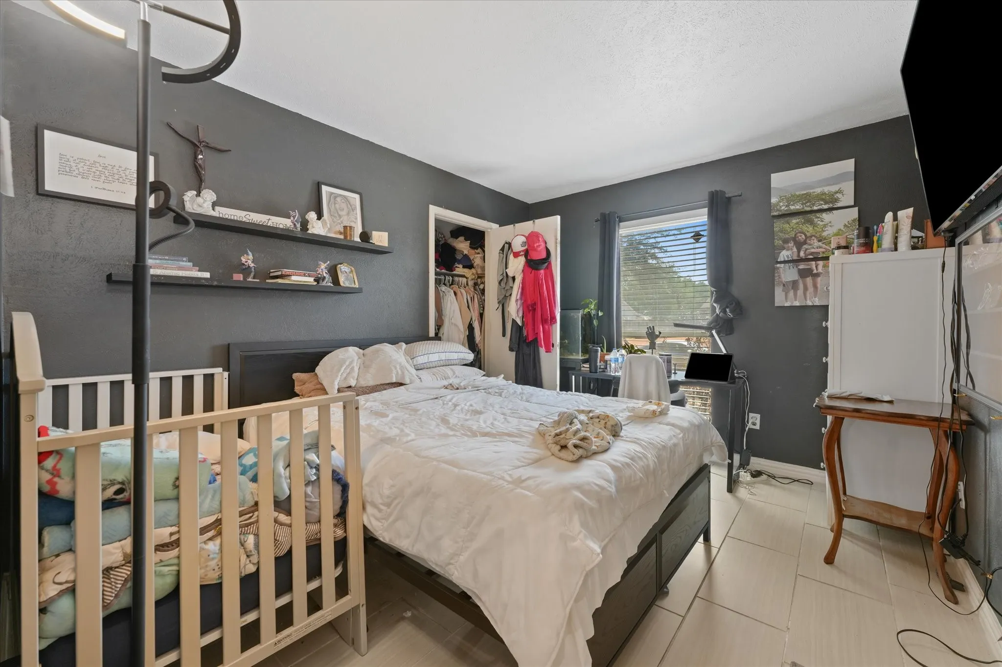 Single Family Residence For Sale in Dallas County , 1117 Southridge Drive, Lancaster, Texas 75146, 3 Bedroom, 2 Bathroom, 2 Garage spaces, 1,608 Sqft, built in 1980, mls#21384525, Real Estate Agent in Lancaster, Homes For Sale in Dallas county, Homes For Sale in Lancaster, Realtor in Lancaster Texas, Real Estate Brokerage Independent Realty Texas, Luminita Cordes Realtor