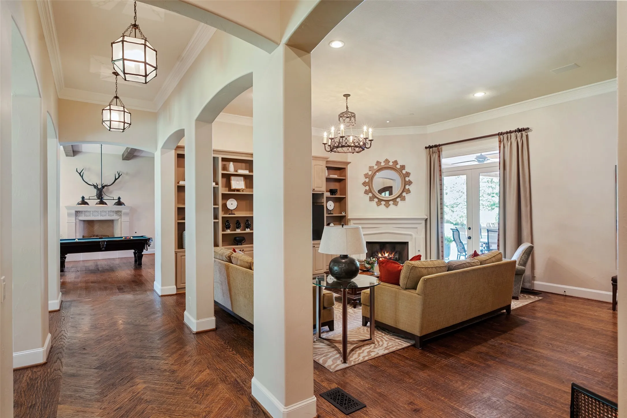 Single Family Residence For Sale in Dallas County , 3516 Wentwood Drive, University Park, Texas 75225, 6 Bedroom, 9 Bathroom, 4 Garage spaces, 8,644 Sqft, built in 2002, mls#21384218, Real Estate Agent in University Park, Homes For Sale in Dallas county, Homes For Sale in University Park, Realtor in University Park Texas, Real Estate Brokerage Independent Realty Texas, Luminita Cordes Realtor