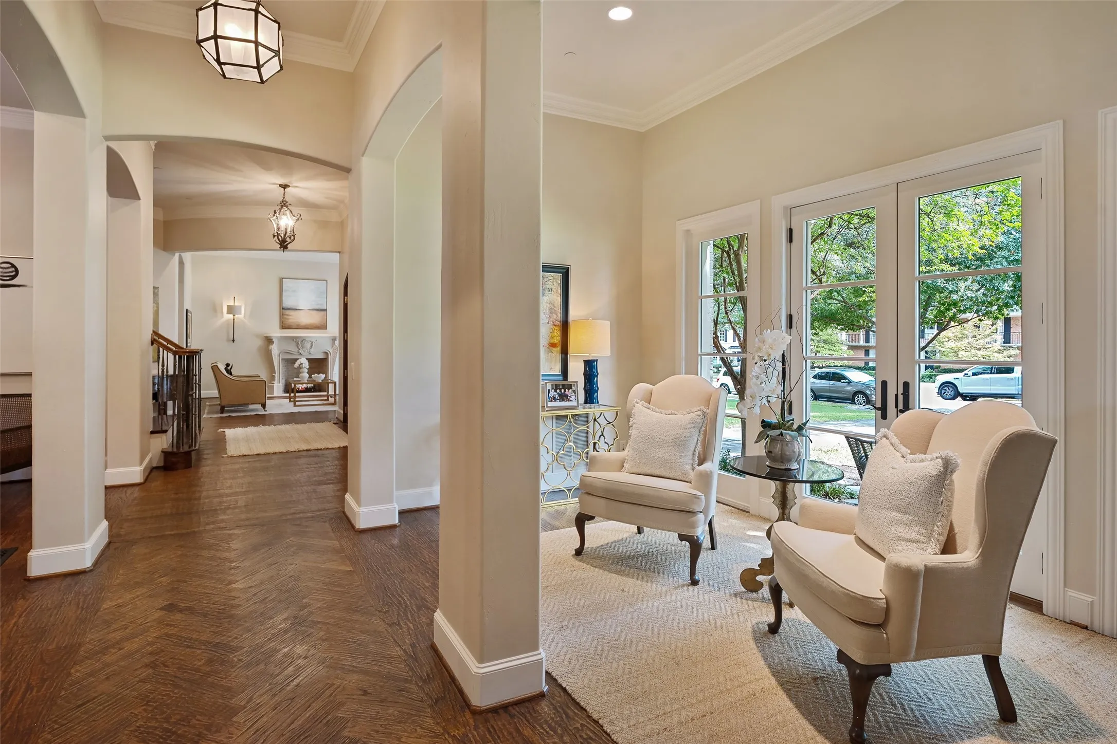 Single Family Residence For Sale in Dallas County , 3516 Wentwood Drive, University Park, Texas 75225, 6 Bedroom, 9 Bathroom, 4 Garage spaces, 8,644 Sqft, built in 2002, mls#21384218, Real Estate Agent in University Park, Homes For Sale in Dallas county, Homes For Sale in University Park, Realtor in University Park Texas, Real Estate Brokerage Independent Realty Texas, Luminita Cordes Realtor