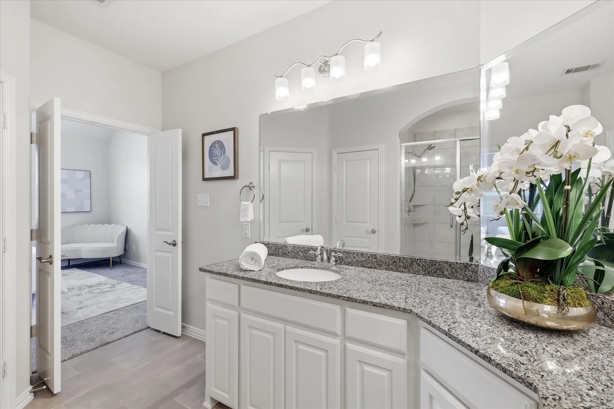 Townhouse For Sale in Collin County , 3013 Gaylord Drive, Mc Kinney, Texas 75070, 2 Bedroom, 3 Bathroom, 2 Garage spaces, 1,527 Sqft, built in 2017, mls#21380100, Real Estate Agent in Mc Kinney, Homes For Sale in Collin county, Homes For Sale in Mc Kinney, Realtor in Mc Kinney Texas, Real Estate Brokerage Independent Realty Texas, Luminita Cordes Realtor