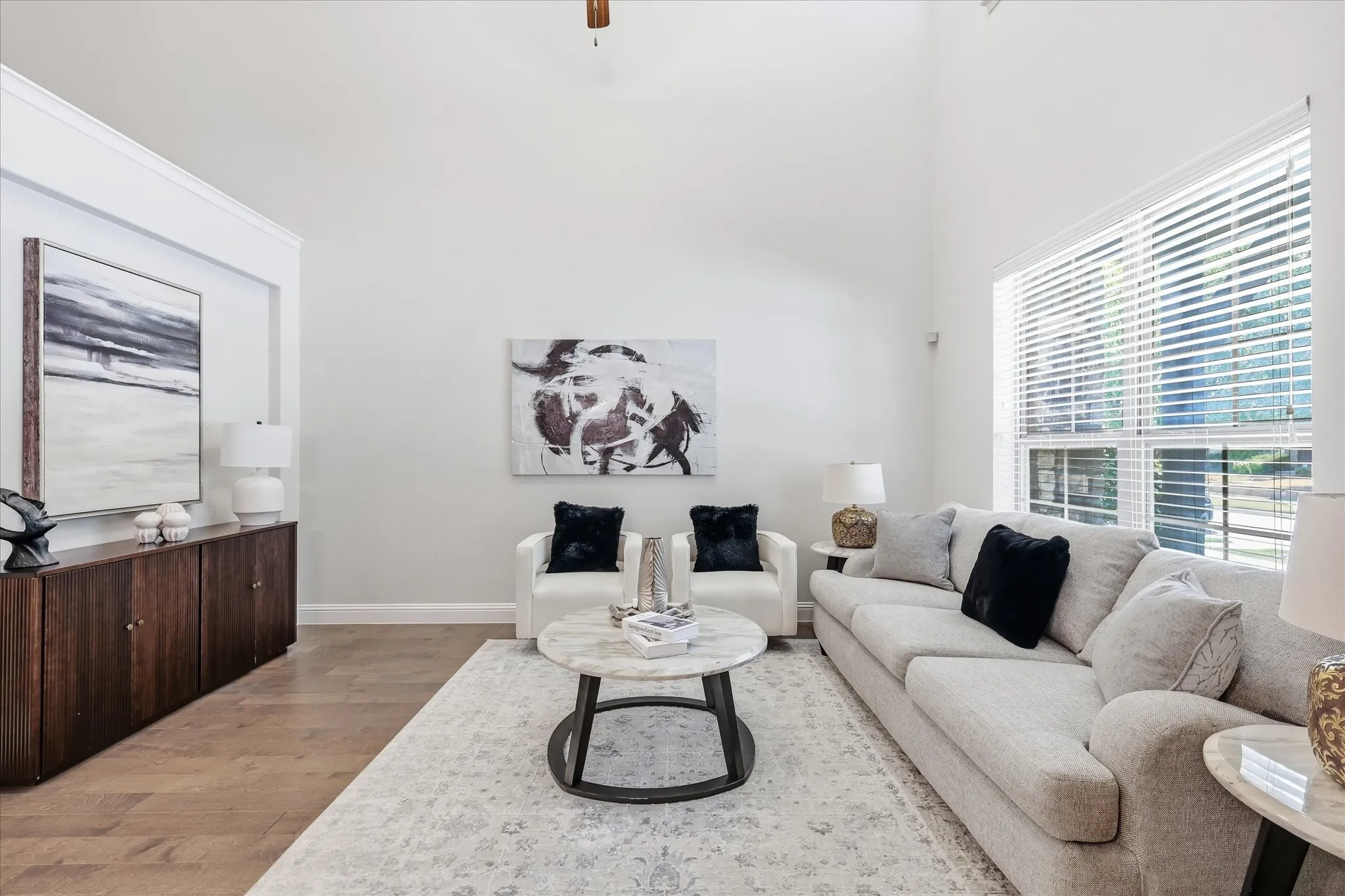 Townhouse For Sale in Collin County , 3013 Gaylord Drive, Mc Kinney, Texas 75070, 2 Bedroom, 3 Bathroom, 2 Garage spaces, 1,527 Sqft, built in 2017, mls#21380100, Real Estate Agent in Mc Kinney, Homes For Sale in Collin county, Homes For Sale in Mc Kinney, Realtor in Mc Kinney Texas, Real Estate Brokerage Independent Realty Texas, Luminita Cordes Realtor