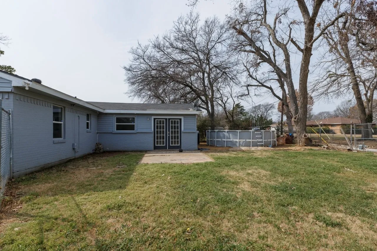 Single Family Residence For Sale in Dallas County , 3831 Black Oak Drive, Dallas, Texas 75241, 3 Bedroom, 2 Bathroom, 1 Garage spaces, 1,455 Sqft, built in 1959, mls#21384715, Real Estate Agent in Dallas, Homes For Sale in Dallas county, Homes For Sale in Dallas, Realtor in Dallas Texas, Real Estate Brokerage Independent Realty Texas, Luminita Cordes Realtor