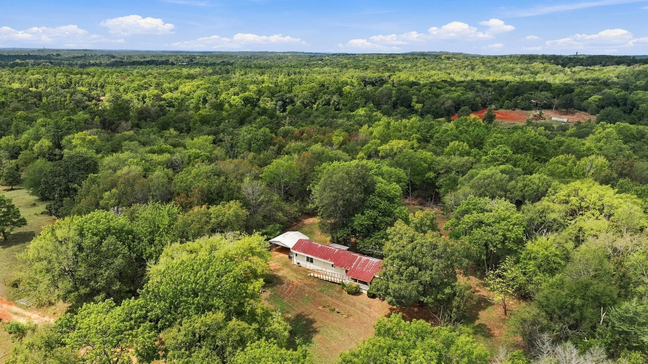 Mobile Home For Sale in Anderson County , 530 An County Rd 154, Palestine, Texas 75801, 3 Bedroom, 2 Bathroom, Garage spaces, 1,064 Sqft, built in 1983, mls#21380237, Real Estate Agent in Palestine, Homes For Sale in Anderson county, Homes For Sale in Palestine, Realtor in Palestine Texas, Real Estate Brokerage Independent Realty Texas, Luminita Cordes Realtor