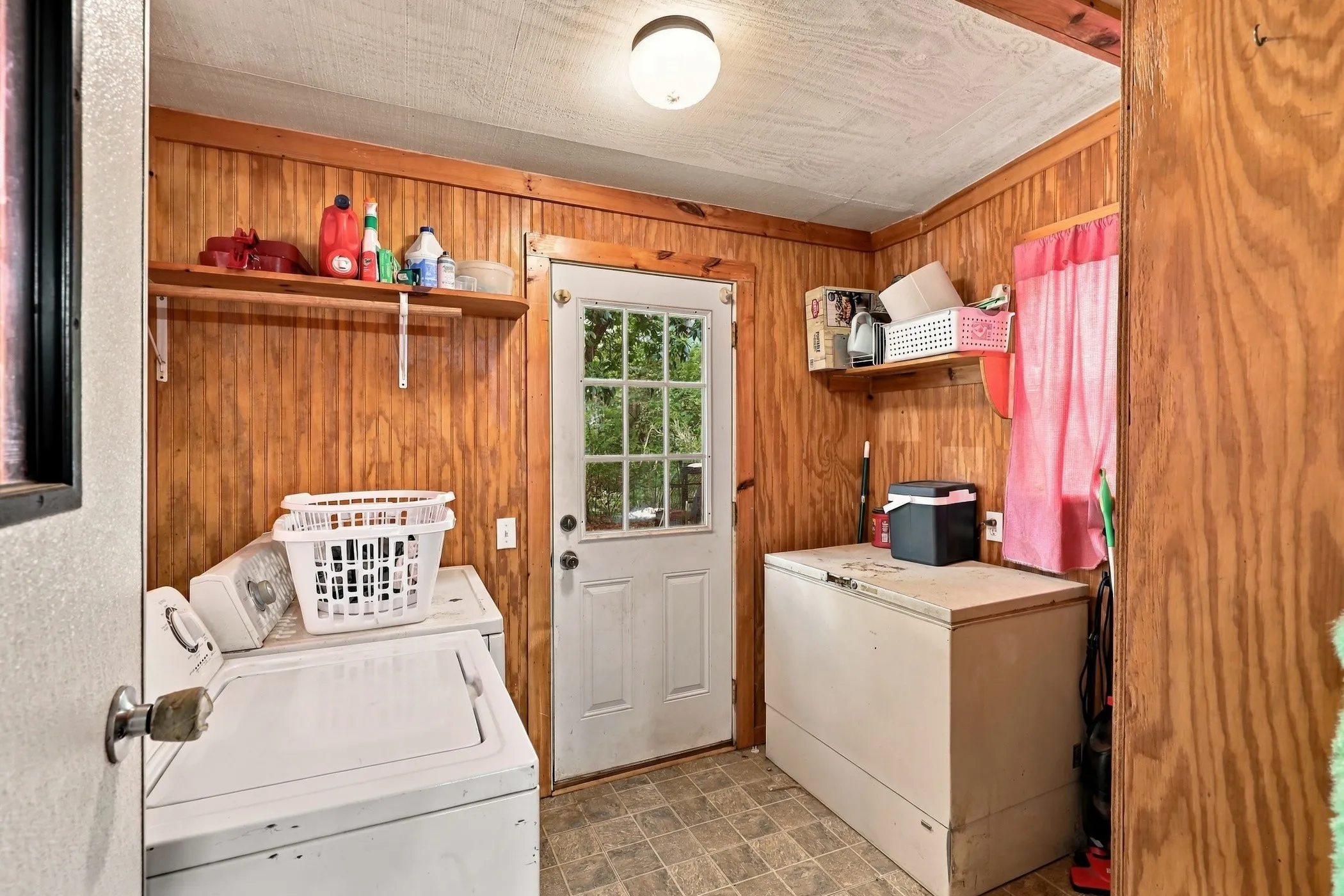 Mobile Home For Sale in Anderson County , 530 An County Rd 154, Palestine, Texas 75801, 3 Bedroom, 2 Bathroom, Garage spaces, 1,064 Sqft, built in 1983, mls#21380237, Real Estate Agent in Palestine, Homes For Sale in Anderson county, Homes For Sale in Palestine, Realtor in Palestine Texas, Real Estate Brokerage Independent Realty Texas, Luminita Cordes Realtor