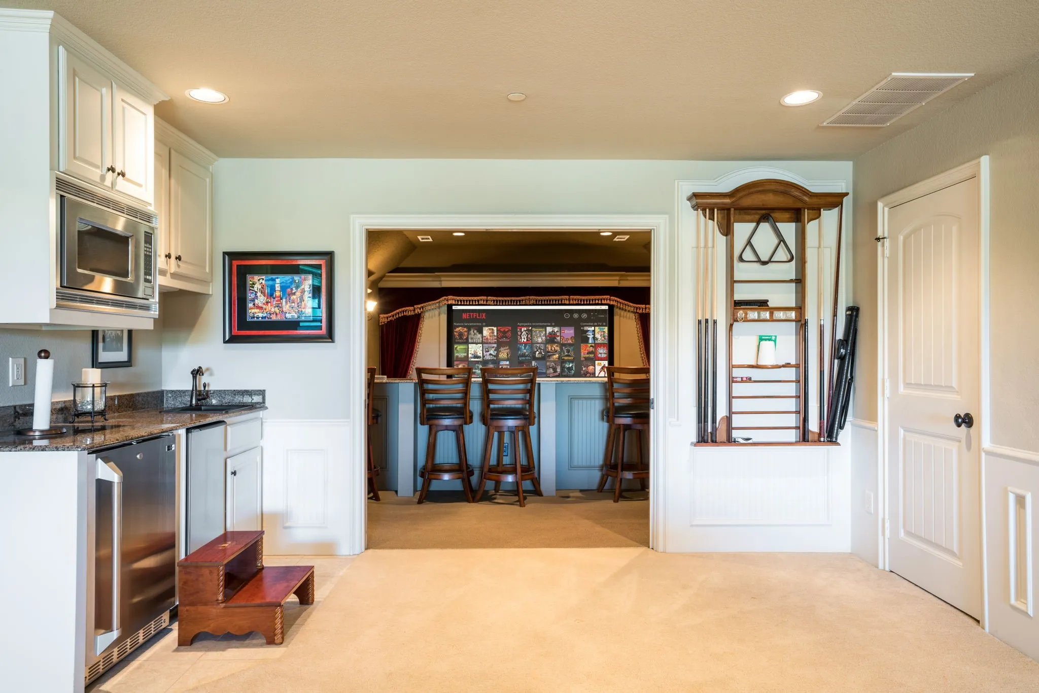 Single Family Residence For Sale in Denton County , 1690 Hilton Head Lane, Frisco, Texas 75034, 5 Bedroom, 7 Bathroom, 4 Garage spaces, 5,995 Sqft, built in 2008, mls#21383899, Real Estate Agent in Frisco, Homes For Sale in Denton county, Homes For Sale in Frisco, Realtor in Frisco Texas, Real Estate Brokerage Independent Realty Texas, Luminita Cordes Realtor