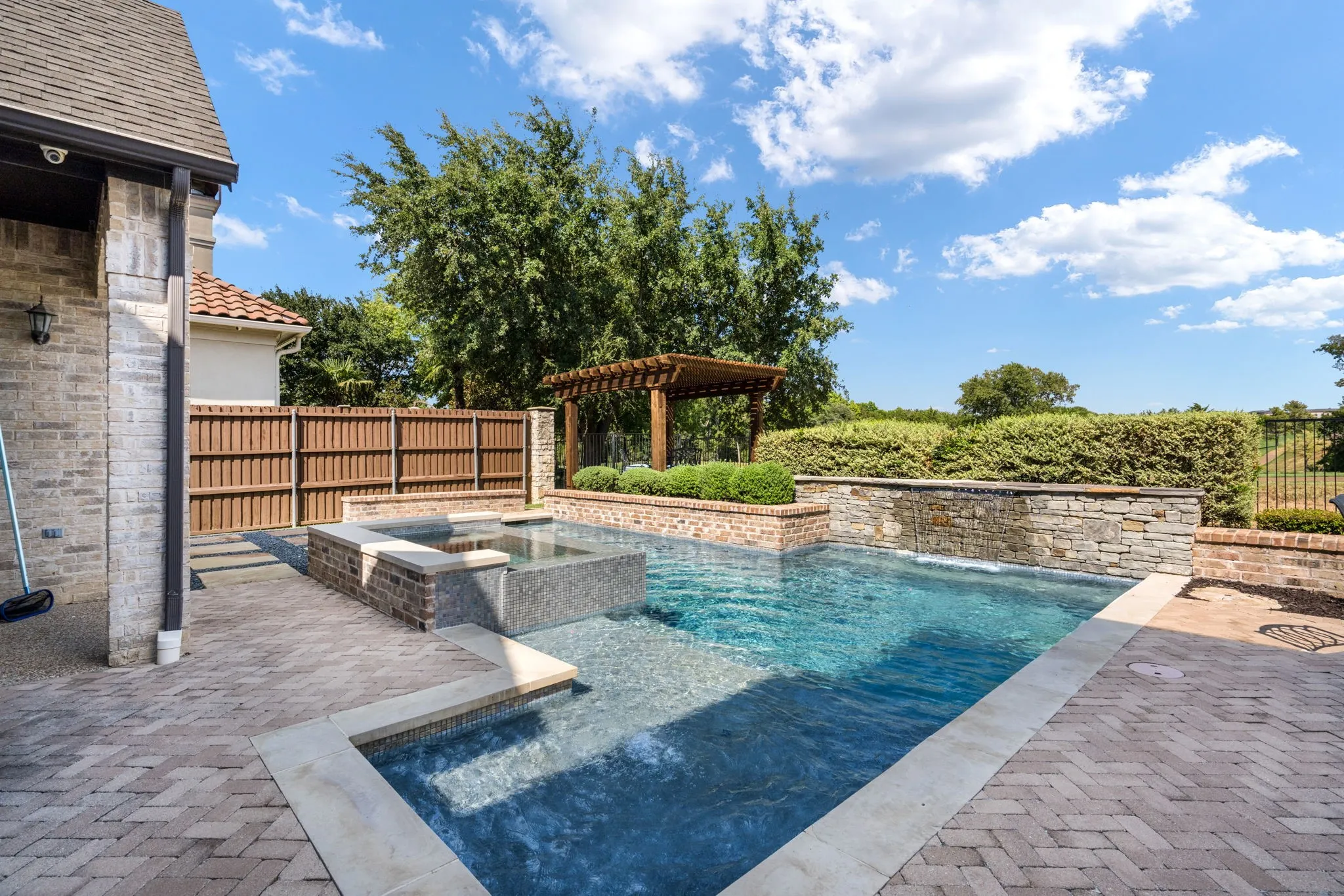 Single Family Residence For Sale in Denton County , 1690 Hilton Head Lane, Frisco, Texas 75034, 5 Bedroom, 7 Bathroom, 4 Garage spaces, 5,995 Sqft, built in 2008, mls#21383899, Real Estate Agent in Frisco, Homes For Sale in Denton county, Homes For Sale in Frisco, Realtor in Frisco Texas, Real Estate Brokerage Independent Realty Texas, Luminita Cordes Realtor