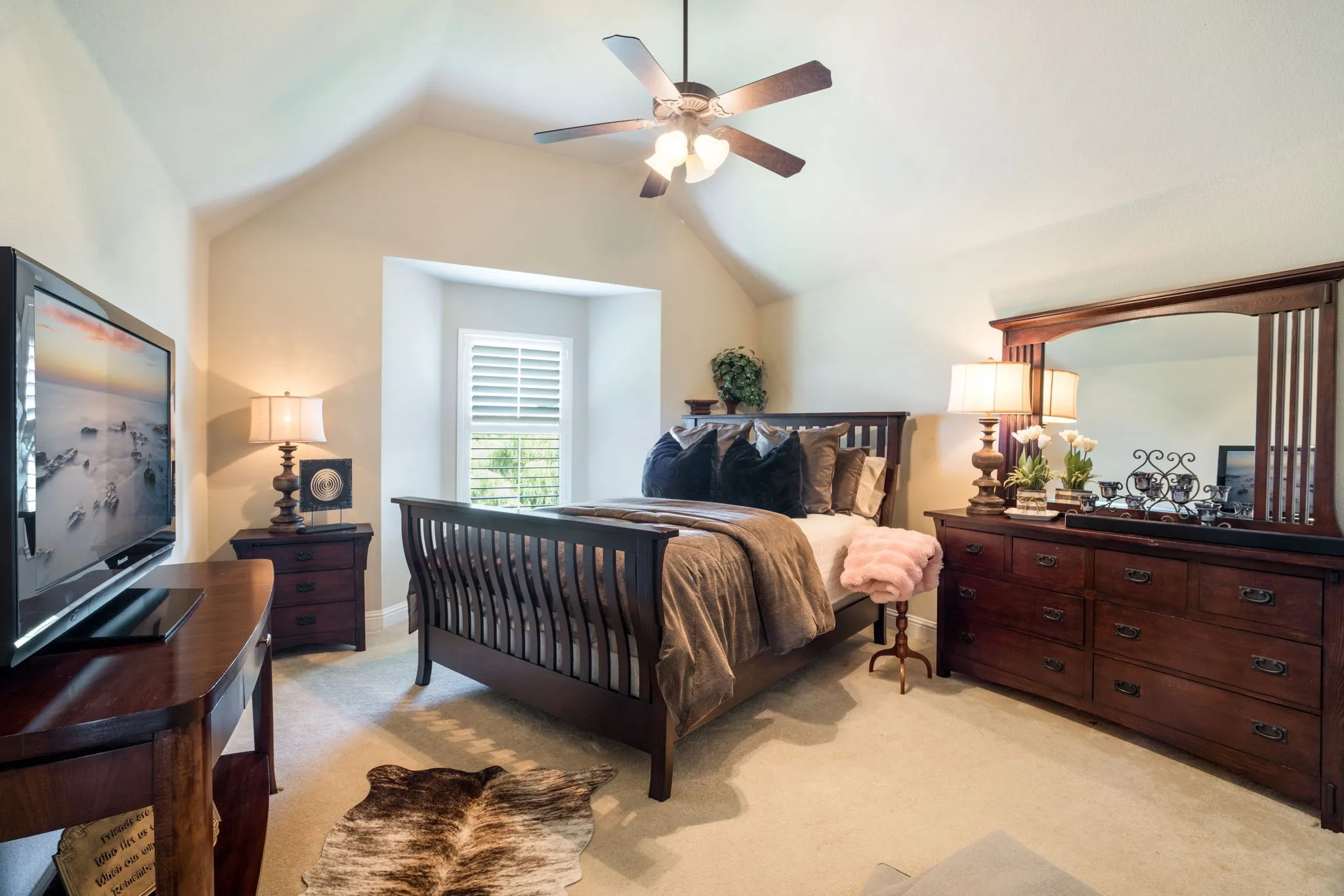 Single Family Residence For Sale in Denton County , 1690 Hilton Head Lane, Frisco, Texas 75034, 5 Bedroom, 7 Bathroom, 4 Garage spaces, 5,995 Sqft, built in 2008, mls#21383899, Real Estate Agent in Frisco, Homes For Sale in Denton county, Homes For Sale in Frisco, Realtor in Frisco Texas, Real Estate Brokerage Independent Realty Texas, Luminita Cordes Realtor