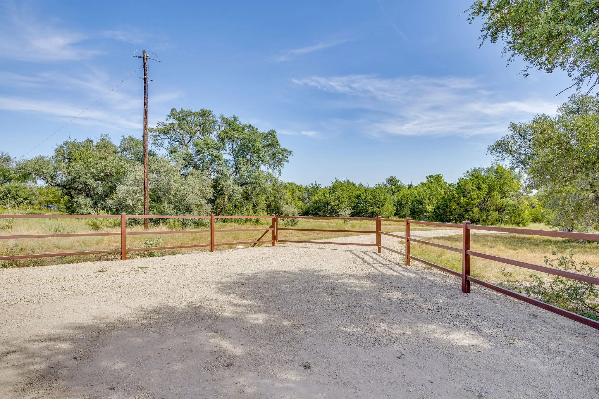 Farm For Sale in Hamilton County , 1274 County Road 110, Hamilton, Texas 76531, 2 Bedroom, 2 Bathroom, Garage spaces, 965 Sqft, built in 2026, mls#21384609, Real Estate Agent in Hamilton, Homes For Sale in Hamilton county, Homes For Sale in Hamilton, Realtor in Hamilton Texas, Real Estate Brokerage Independent Realty Texas, Luminita Cordes Realtor
