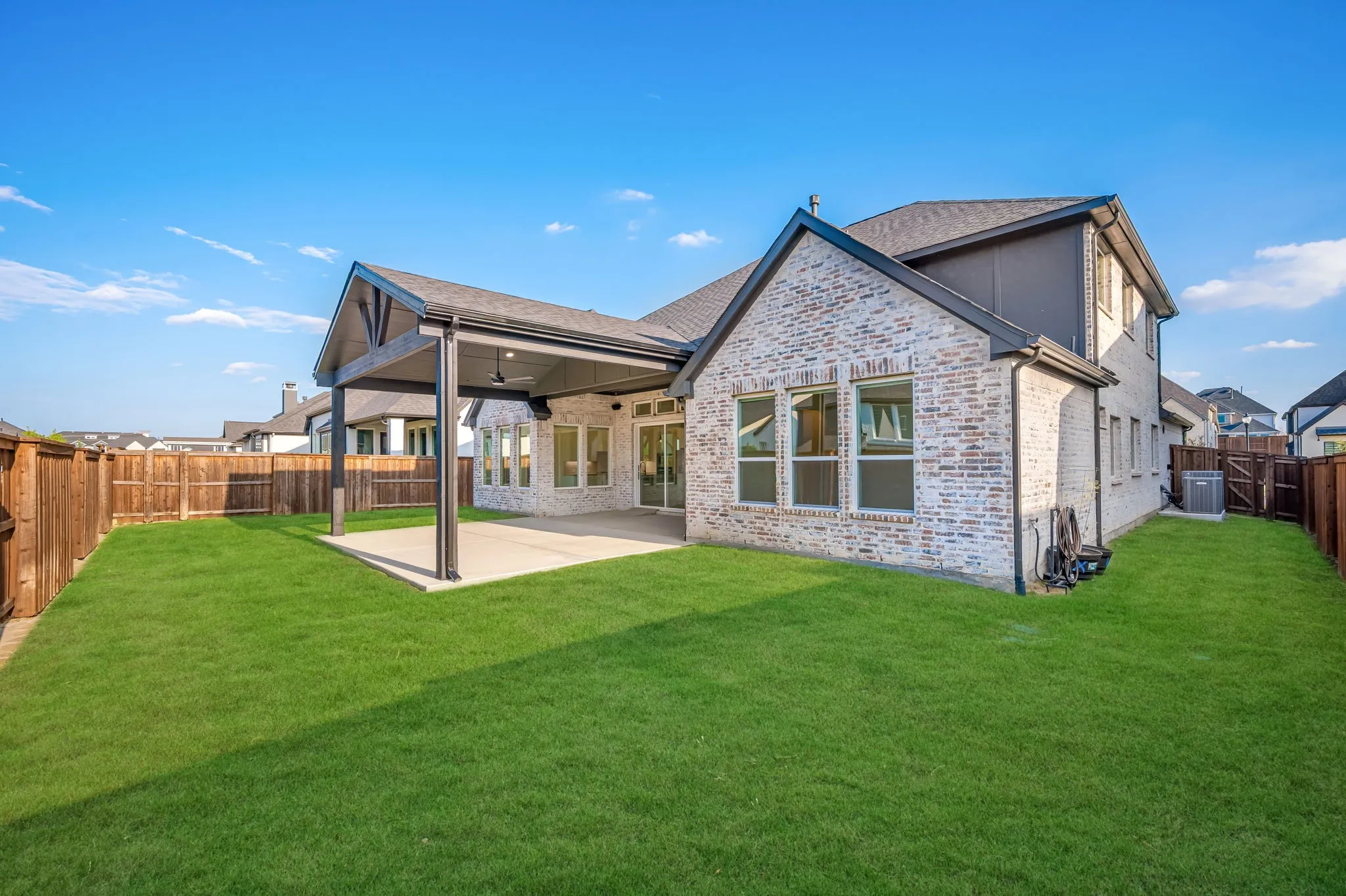 Single Family Residence For Sale in Denton County , 3870 Porter Lane, Prosper, Texas 75078, 5 Bedroom, 4 Bathroom, 3 Garage spaces, 3,131 Sqft, built in 2023, mls#21384693, Real Estate Agent in Prosper, Homes For Sale in Denton county, Homes For Sale in Prosper, Realtor in Prosper Texas, Real Estate Brokerage Independent Realty Texas, Luminita Cordes Realtor