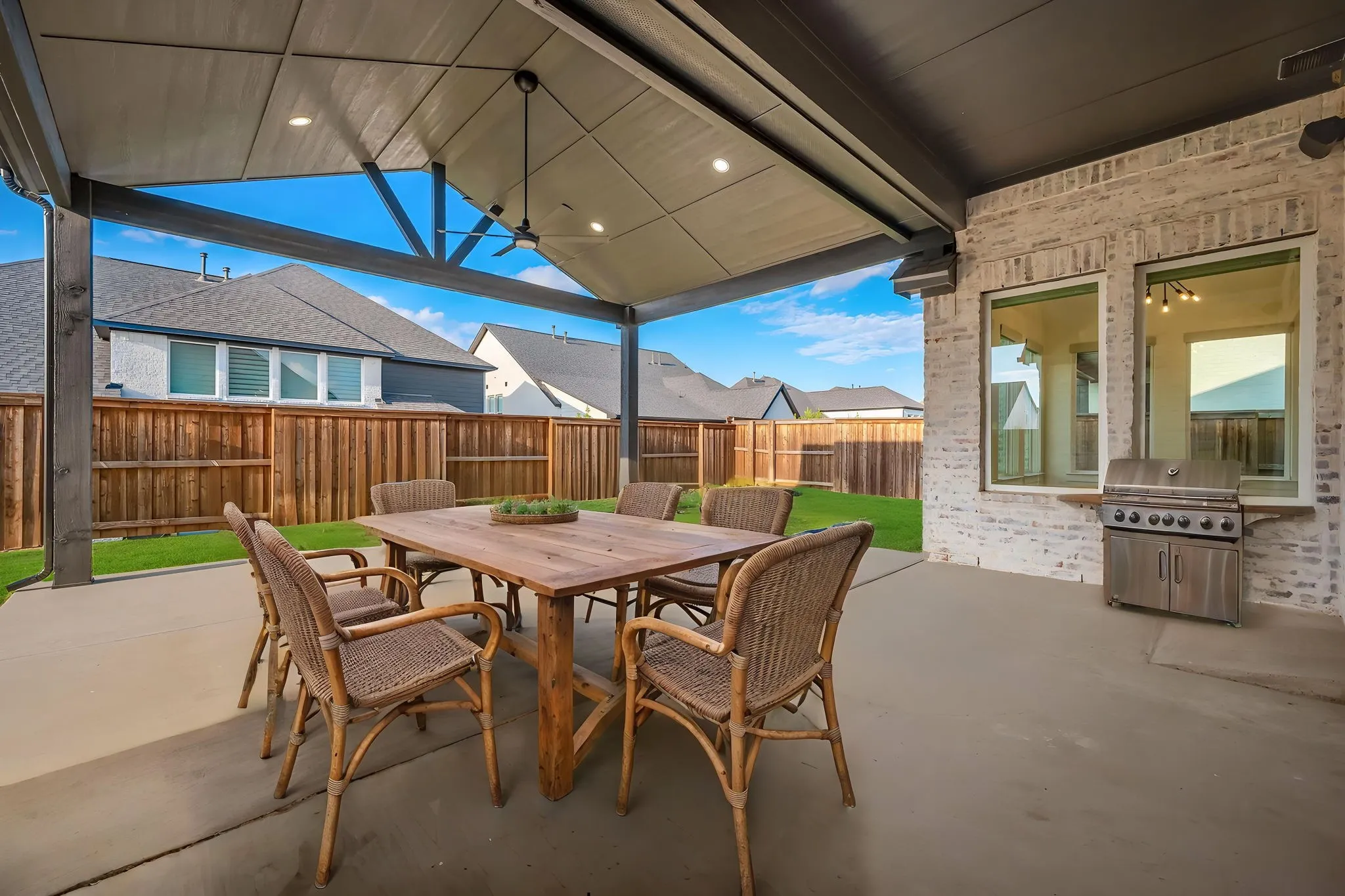 Single Family Residence For Sale in Denton County , 3870 Porter Lane, Prosper, Texas 75078, 5 Bedroom, 4 Bathroom, 3 Garage spaces, 3,131 Sqft, built in 2023, mls#21384693, Real Estate Agent in Prosper, Homes For Sale in Denton county, Homes For Sale in Prosper, Realtor in Prosper Texas, Real Estate Brokerage Independent Realty Texas, Luminita Cordes Realtor