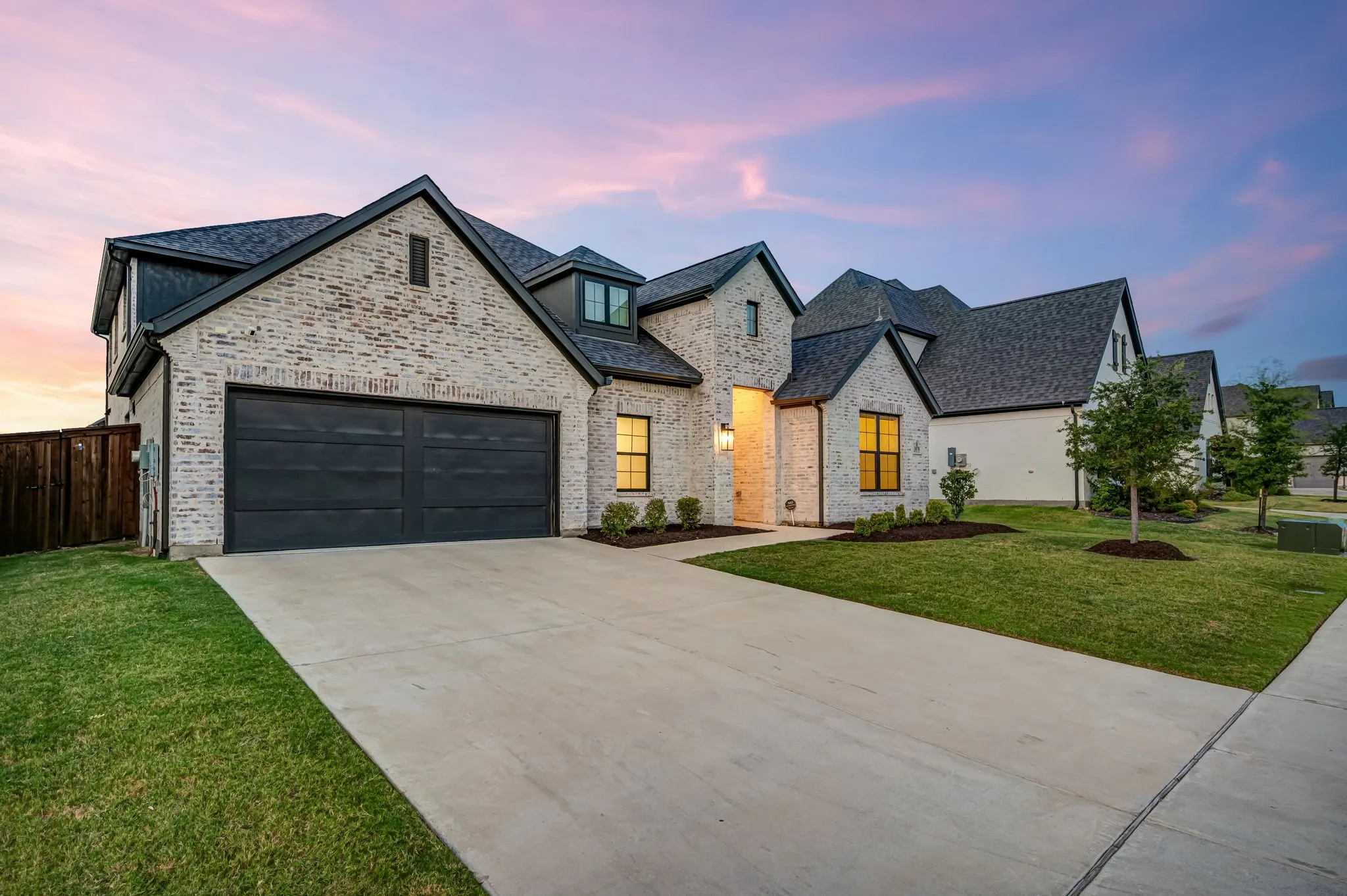 Single Family Residence For Sale in Denton County , 3870 Porter Lane, Prosper, Texas 75078, 5 Bedroom, 4 Bathroom, 3 Garage spaces, 3,131 Sqft, built in 2023, mls#21384693, Real Estate Agent in Prosper, Homes For Sale in Denton county, Homes For Sale in Prosper, Realtor in Prosper Texas, Real Estate Brokerage Independent Realty Texas, Luminita Cordes Realtor
