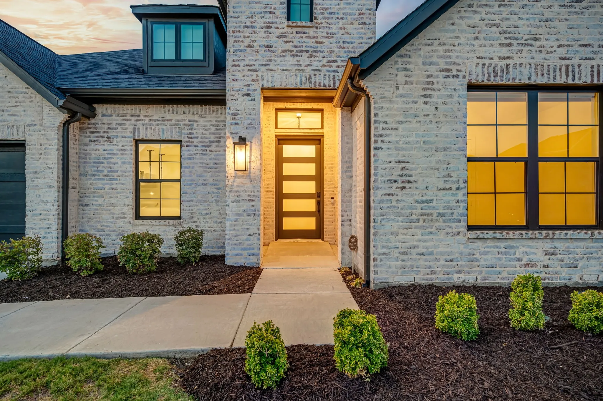 Single Family Residence For Sale in Denton County , 3870 Porter Lane, Prosper, Texas 75078, 5 Bedroom, 4 Bathroom, 3 Garage spaces, 3,131 Sqft, built in 2023, mls#21384693, Real Estate Agent in Prosper, Homes For Sale in Denton county, Homes For Sale in Prosper, Realtor in Prosper Texas, Real Estate Brokerage Independent Realty Texas, Luminita Cordes Realtor