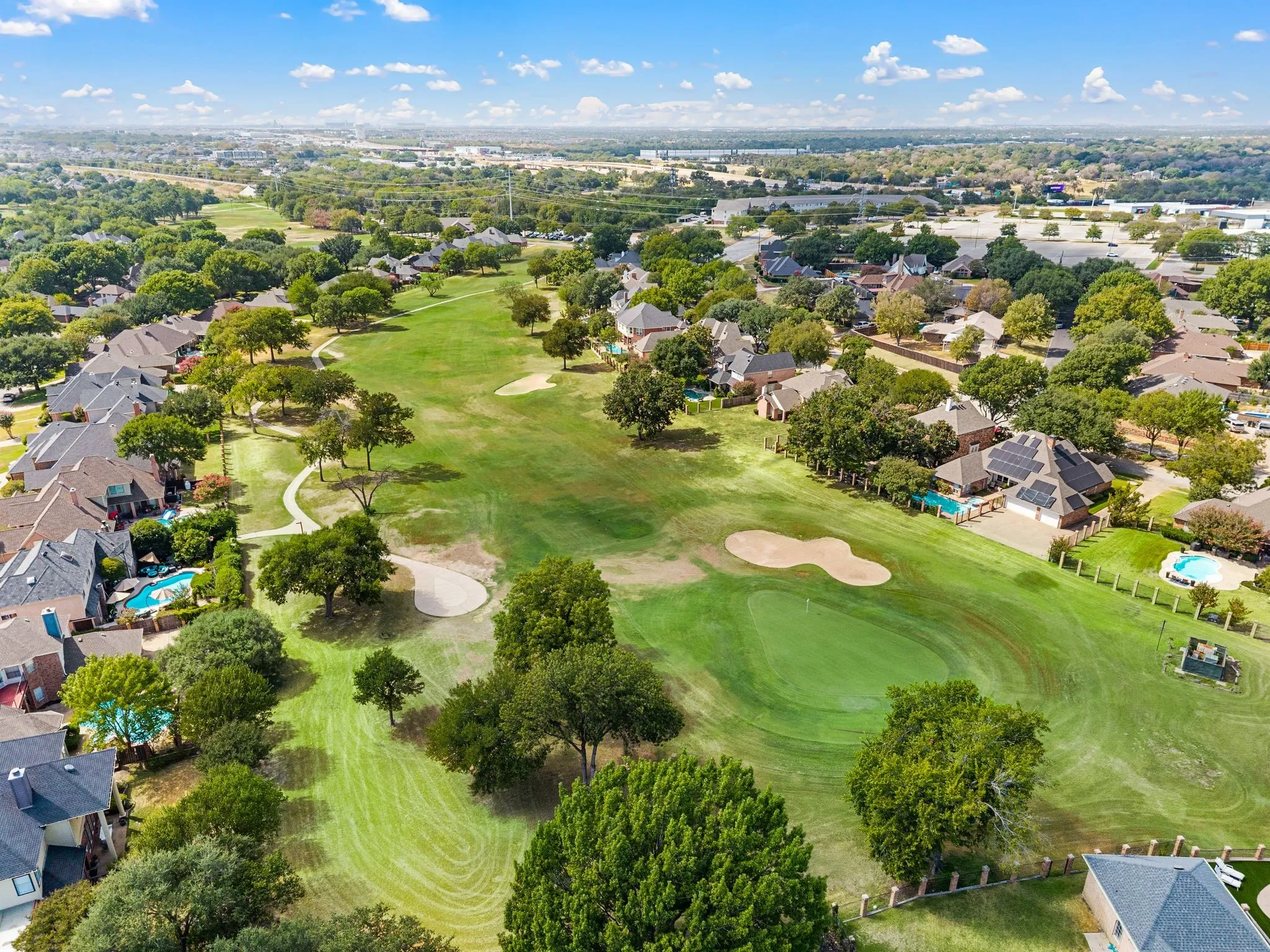 Single Family Residence For Sale in Tarrant County , 4813 Woodcreek Court, North Richland Hills, Texas 76180, 3 Bedroom, 3 Bathroom, 2 Garage spaces, 3,077 Sqft, built in 1978, mls#21383111, Real Estate Agent in North Richland Hills, Homes For Sale in Tarrant county, Homes For Sale in North Richland Hills, Realtor in North Richland Hills Texas, Real Estate Brokerage Independent Realty Texas, Luminita Cordes Realtor