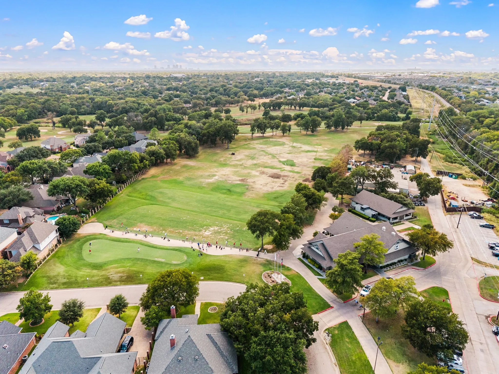 Single Family Residence For Sale in Tarrant County , 4813 Woodcreek Court, North Richland Hills, Texas 76180, 3 Bedroom, 3 Bathroom, 2 Garage spaces, 3,077 Sqft, built in 1978, mls#21383111, Real Estate Agent in North Richland Hills, Homes For Sale in Tarrant county, Homes For Sale in North Richland Hills, Realtor in North Richland Hills Texas, Real Estate Brokerage Independent Realty Texas, Luminita Cordes Realtor