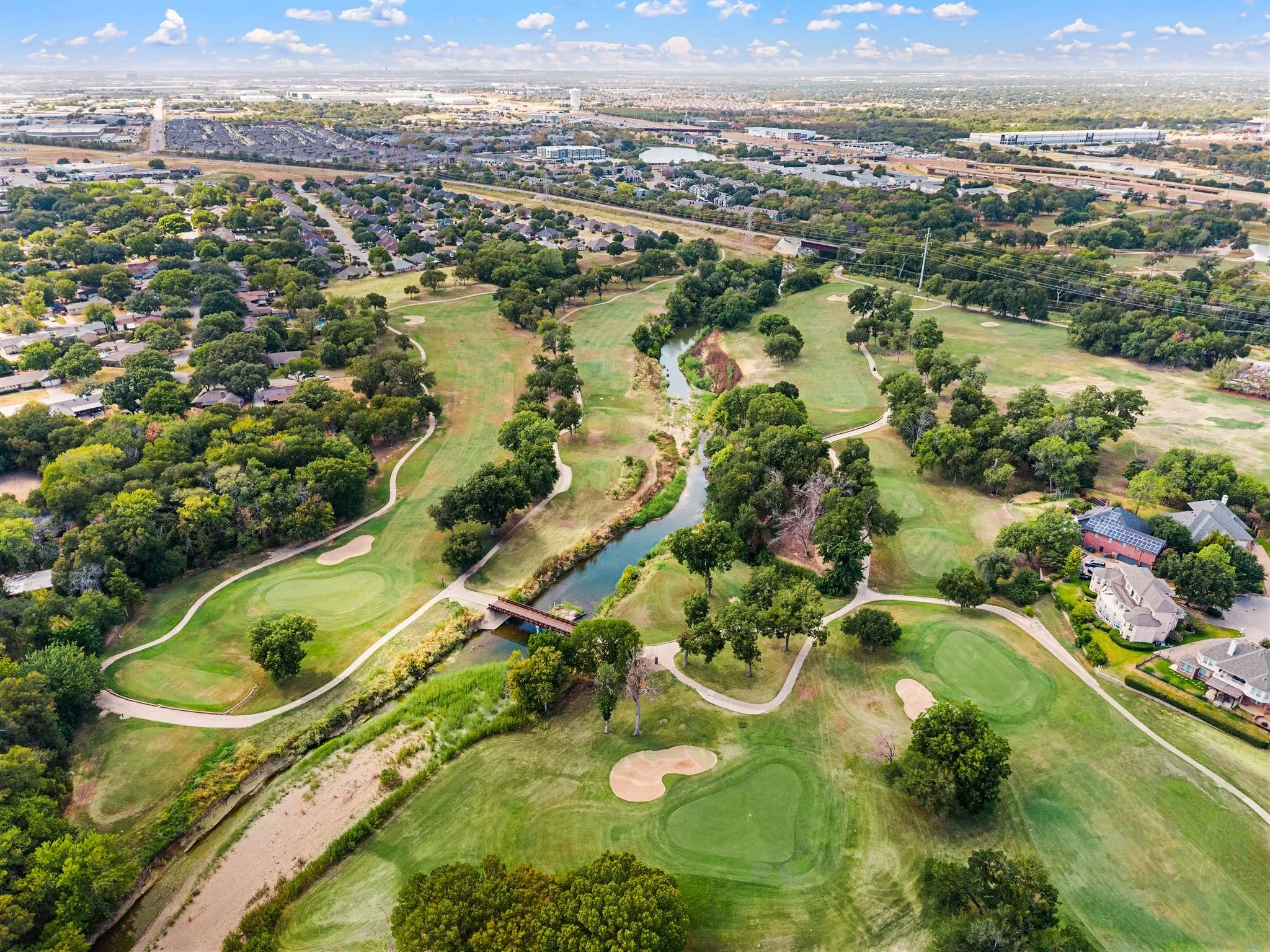 Single Family Residence For Sale in Tarrant County , 4813 Woodcreek Court, North Richland Hills, Texas 76180, 3 Bedroom, 3 Bathroom, 2 Garage spaces, 3,077 Sqft, built in 1978, mls#21383111, Real Estate Agent in North Richland Hills, Homes For Sale in Tarrant county, Homes For Sale in North Richland Hills, Realtor in North Richland Hills Texas, Real Estate Brokerage Independent Realty Texas, Luminita Cordes Realtor