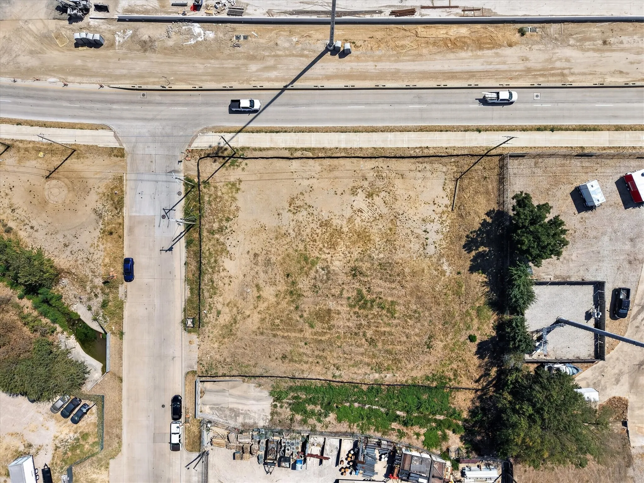 Unimproved Land For Sale in Tarrant County , 5600 E Loop 820 S, Fort Worth, Texas 76119, 0, 0, Garage spaces, 0 Sqft, built in 0, mls#21384151, Real Estate Agent in Fort Worth, Homes For Sale in Tarrant county, Homes For Sale in Fort Worth, Realtor in Fort Worth Texas, Real Estate Brokerage Independent Realty Texas, Luminita Cordes Realtor