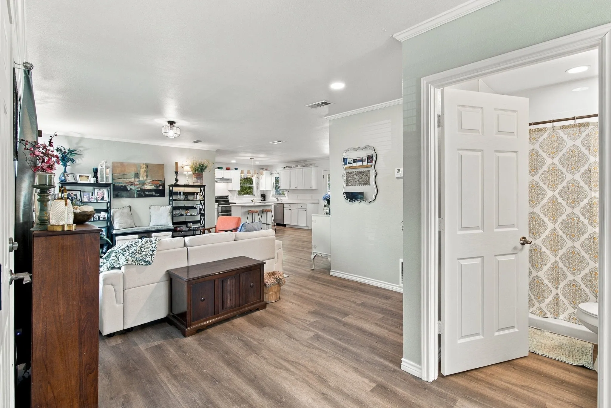 Single Family Residence For Sale