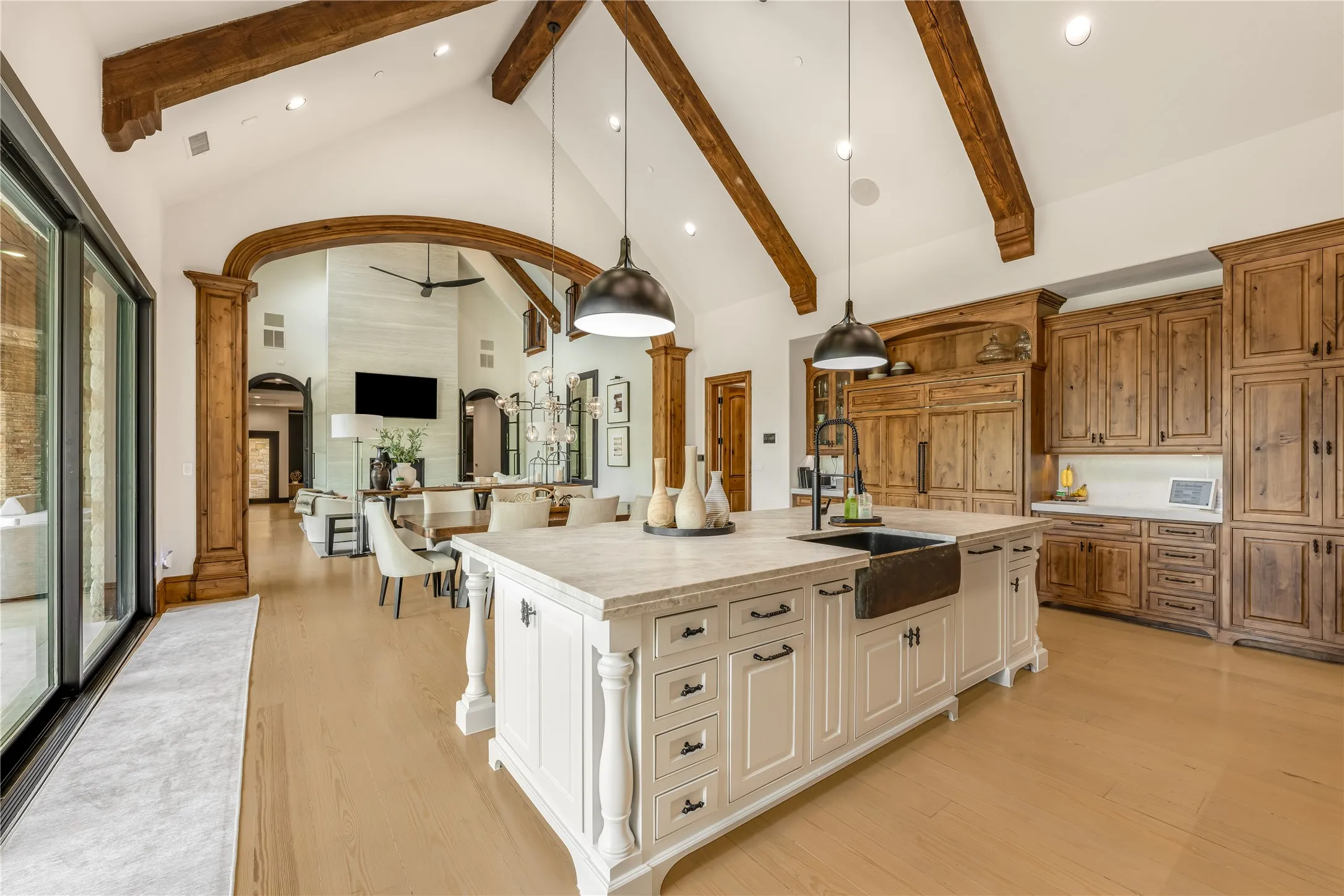 Single Family Residence For Sale in Collin County , 8096 Vistaview Place, Frisco, Texas 75034, 5 Bedroom, 7 Bathroom, 4 Garage spaces, 9,969 Sqft, built in 2011, mls#21383163, Real Estate Agent in Frisco, Homes For Sale in Collin county, Homes For Sale in Frisco, Realtor in Frisco Texas, Real Estate Brokerage Independent Realty Texas, Luminita Cordes Realtor