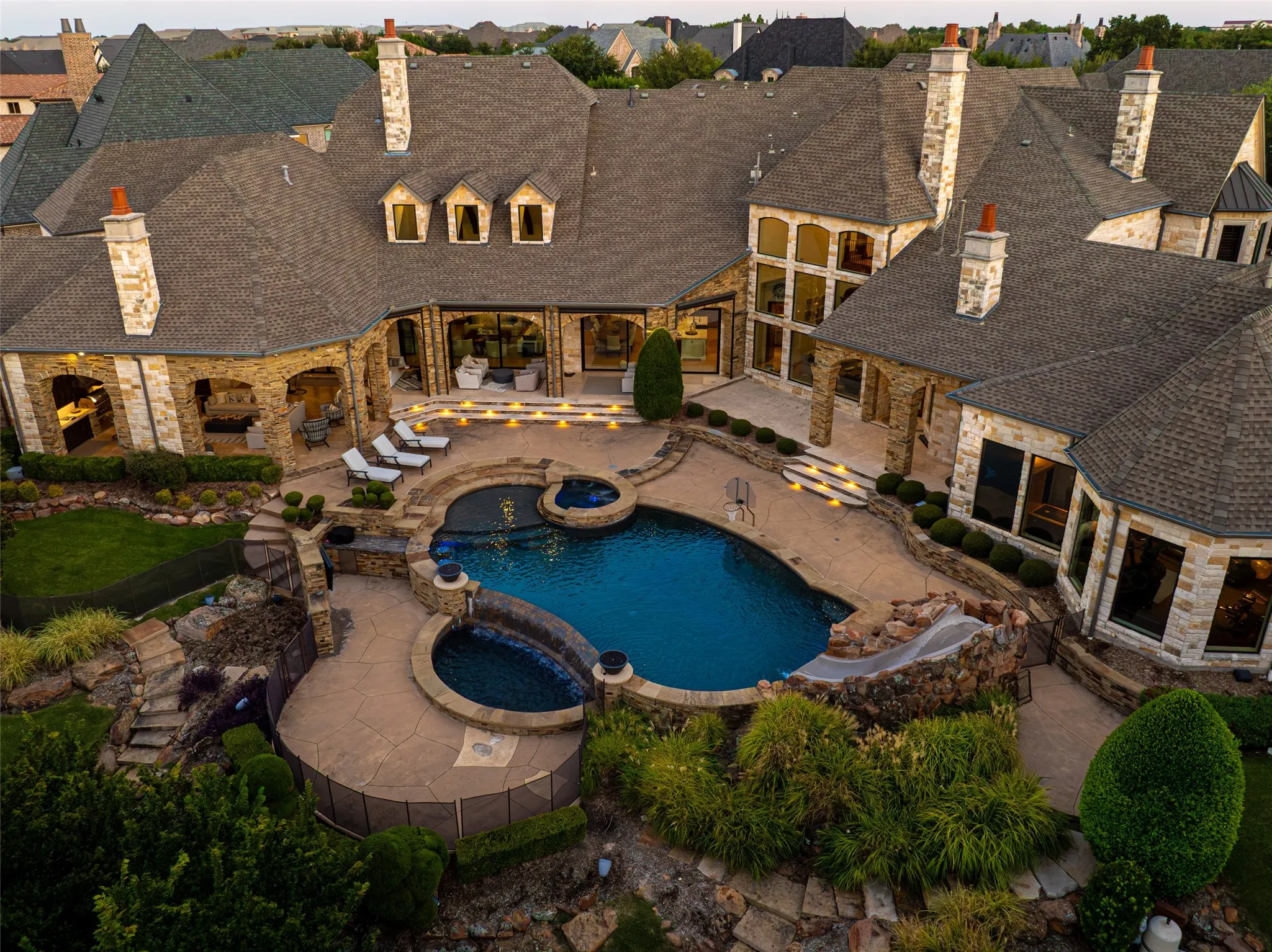 Single Family Residence For Sale in Collin County , 8096 Vistaview Place, Frisco, Texas 75034, 5 Bedroom, 7 Bathroom, 4 Garage spaces, 9,969 Sqft, built in 2011, mls#21383163, Real Estate Agent in Frisco, Homes For Sale in Collin county, Homes For Sale in Frisco, Realtor in Frisco Texas, Real Estate Brokerage Independent Realty Texas, Luminita Cordes Realtor