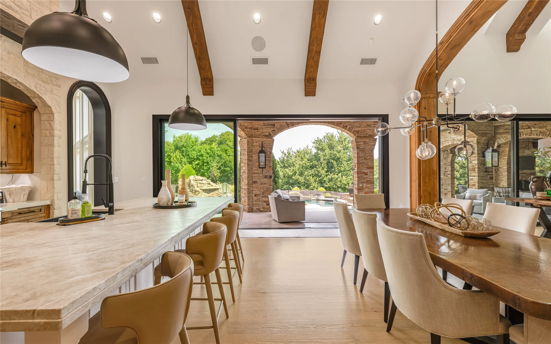 Single Family Residence For Sale in Collin County , 8096 Vistaview Place, Frisco, Texas 75034, 5 Bedroom, 7 Bathroom, 4 Garage spaces, 9,969 Sqft, built in 2011, mls#21383163, Real Estate Agent in Frisco, Homes For Sale in Collin county, Homes For Sale in Frisco, Realtor in Frisco Texas, Real Estate Brokerage Independent Realty Texas, Luminita Cordes Realtor