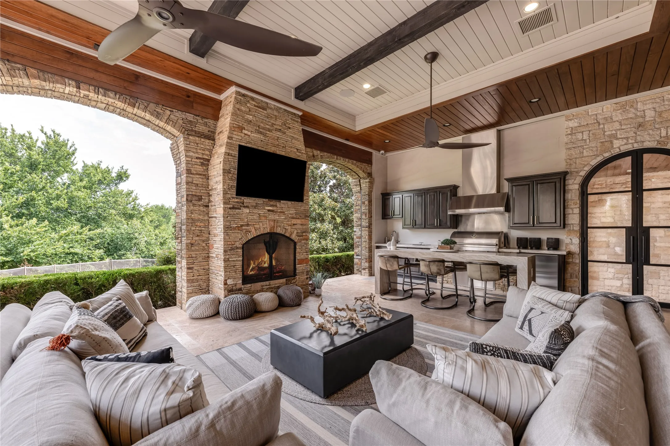 Single Family Residence For Sale in Collin County , 8096 Vistaview Place, Frisco, Texas 75034, 5 Bedroom, 7 Bathroom, 4 Garage spaces, 9,969 Sqft, built in 2011, mls#21383163, Real Estate Agent in Frisco, Homes For Sale in Collin county, Homes For Sale in Frisco, Realtor in Frisco Texas, Real Estate Brokerage Independent Realty Texas, Luminita Cordes Realtor