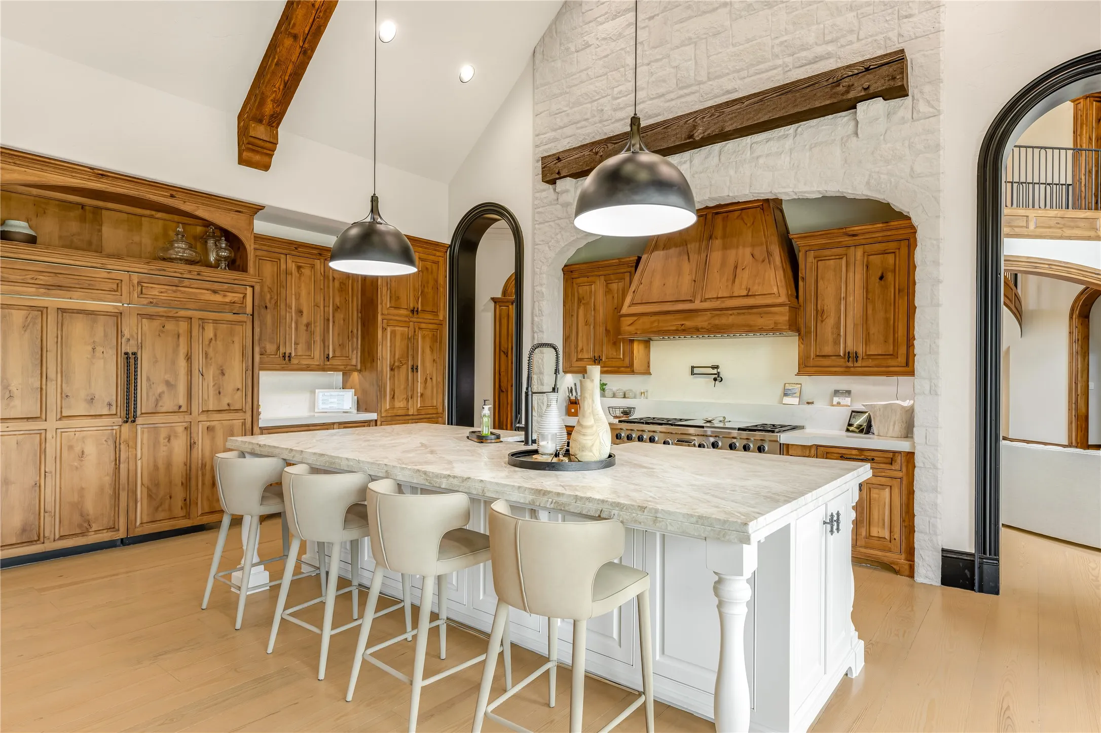 Single Family Residence For Sale in Collin County , 8096 Vistaview Place, Frisco, Texas 75034, 5 Bedroom, 7 Bathroom, 4 Garage spaces, 9,969 Sqft, built in 2011, mls#21383163, Real Estate Agent in Frisco, Homes For Sale in Collin county, Homes For Sale in Frisco, Realtor in Frisco Texas, Real Estate Brokerage Independent Realty Texas, Luminita Cordes Realtor