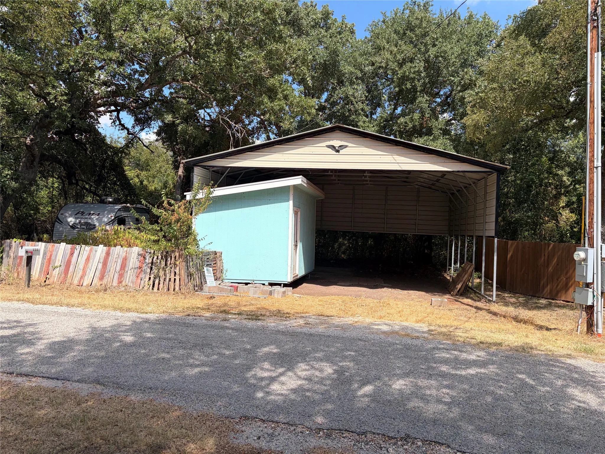 Mobile Home For Sale in Hood County , 3837 Boquillas Circle, Granbury, Texas 76048, 1 Bedroom, 0, Garage spaces, 160 Sqft, built in 2023, mls#21384381, Real Estate Agent in Granbury, Homes For Sale in Hood county, Homes For Sale in Granbury, Realtor in Granbury Texas, Real Estate Brokerage Independent Realty Texas, Luminita Cordes Realtor