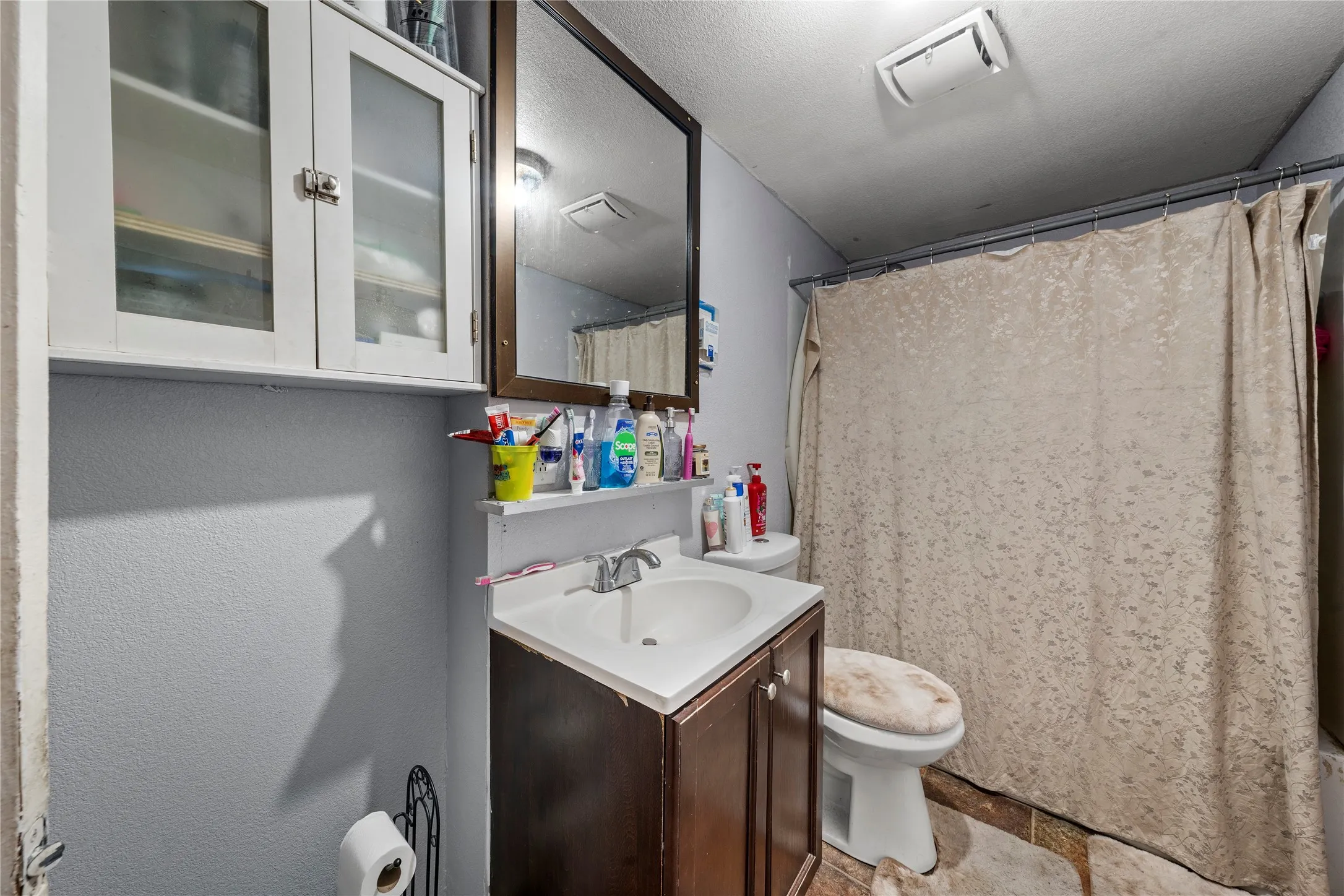 Single Family Residence For Sale in Mc Lennan County , 2400 Park Avenue, Waco, Texas 76706, 3 Bedroom, 1 Bathroom, Garage spaces, 1,309 Sqft, built in 1952, mls#21382137, Real Estate Agent in Waco, Homes For Sale in Mc Lennan county, Homes For Sale in Waco, Realtor in Waco Texas, Real Estate Brokerage Independent Realty Texas, Luminita Cordes Realtor