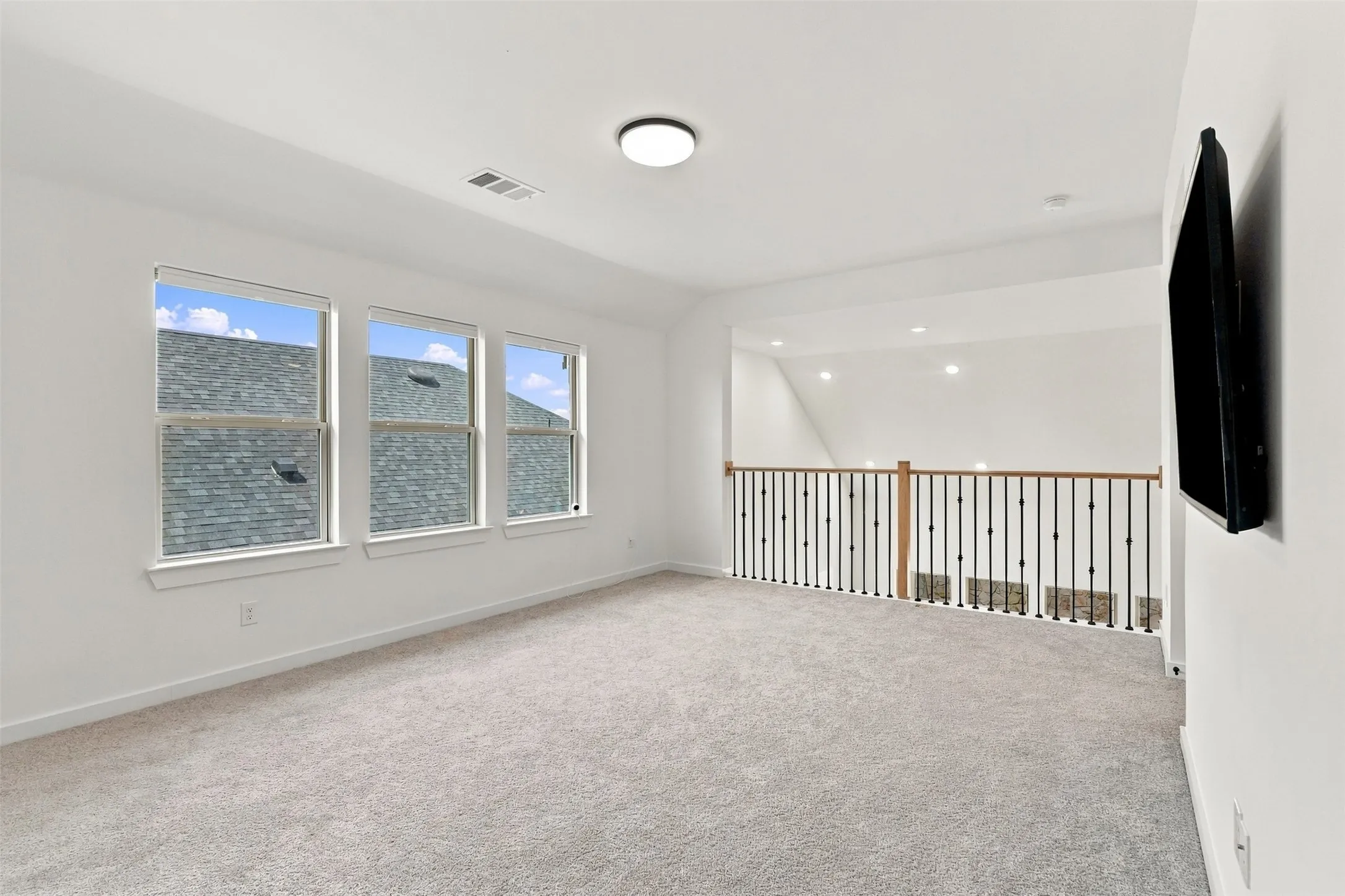 Single Family Residence For Rent in Collin County , 7424 Lilypad Lane, Mc Kinney, Texas 75071, 5 Bedroom, 5 Bathroom, 2 Garage spaces, 3,693 Sqft, built in 2024, mls#21384160, Real Estate Agent in Mc Kinney, Homes For Rent in Collin county, Homes For Rent in Mc Kinney, Realtor in Mc Kinney Texas, Real Estate Brokerage Independent Realty Texas, Luminita Cordes Realtor
