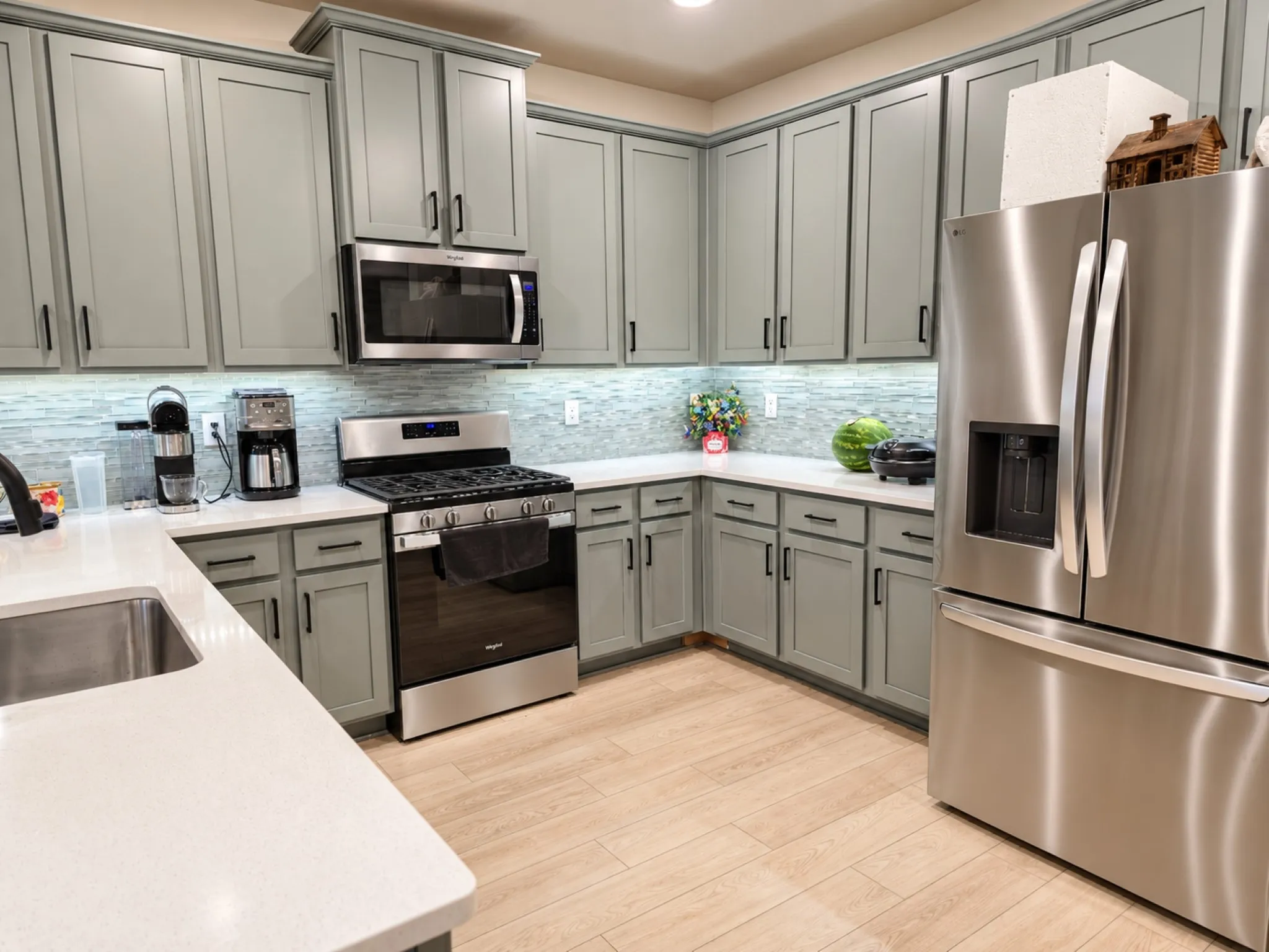 Townhouse For Sale in Grayson County , 3722 Malibu Drive, Sherman, Texas 75090, 3 Bedroom, 3 Bathroom, 2 Garage spaces, 1,762 Sqft, built in 2022, mls#21380948, Real Estate Agent in Sherman, Homes For Sale in Grayson county, Homes For Sale in Sherman, Realtor in Sherman Texas, Real Estate Brokerage Independent Realty Texas, Luminita Cordes Realtor