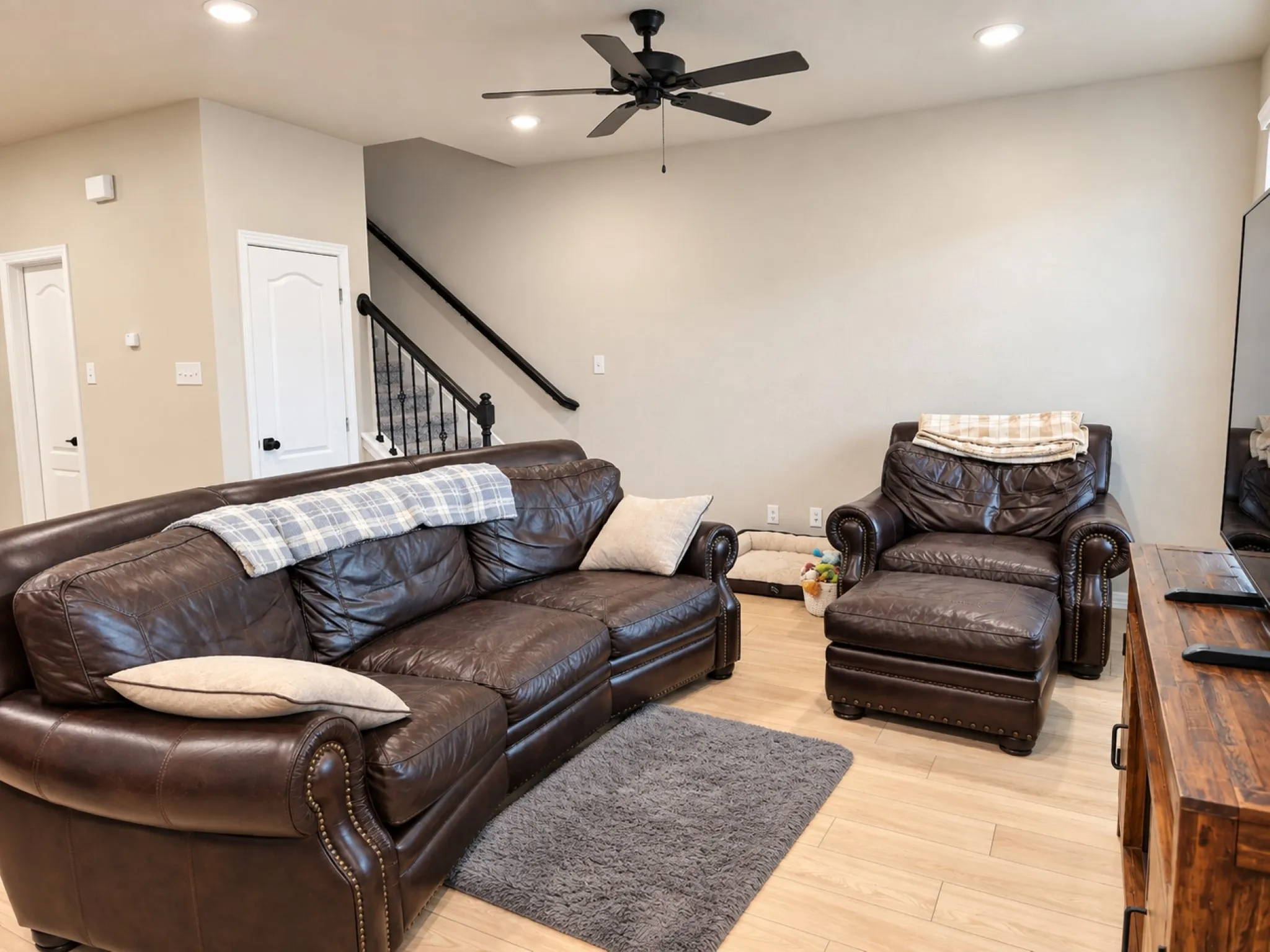 Townhouse For Sale in Grayson County , 3722 Malibu Drive, Sherman, Texas 75090, 3 Bedroom, 3 Bathroom, 2 Garage spaces, 1,762 Sqft, built in 2022, mls#21380948, Real Estate Agent in Sherman, Homes For Sale in Grayson county, Homes For Sale in Sherman, Realtor in Sherman Texas, Real Estate Brokerage Independent Realty Texas, Luminita Cordes Realtor