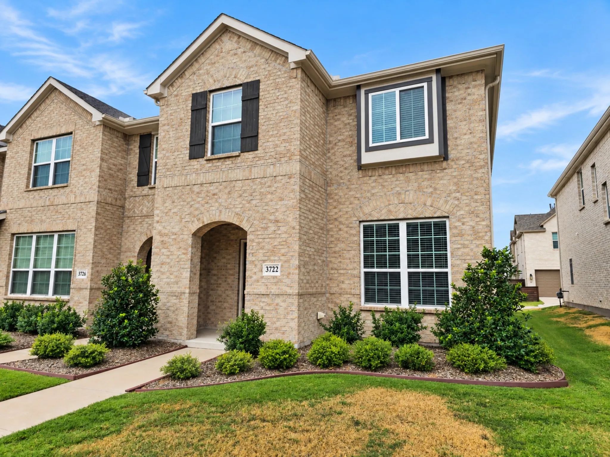 Townhouse For Sale in Grayson County , 3722 Malibu Drive, Sherman, Texas 75090, 3 Bedroom, 3 Bathroom, 2 Garage spaces, 1,762 Sqft, built in 2022, mls#21380948, Real Estate Agent in Sherman, Homes For Sale in Grayson county, Homes For Sale in Sherman, Realtor in Sherman Texas, Real Estate Brokerage Independent Realty Texas, Luminita Cordes Realtor