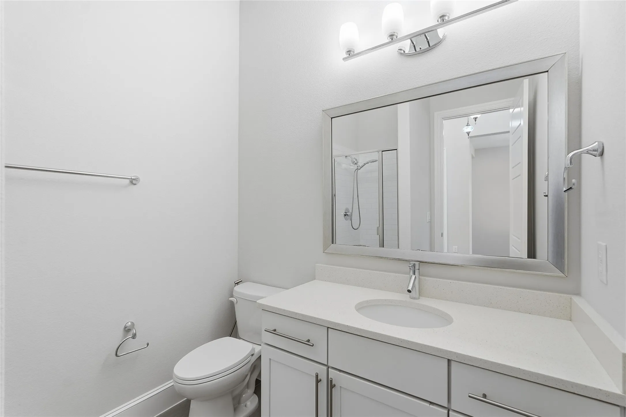 Single Family Residence For Sale in Denton County , 4216 Vista Terrace Drive, Frisco, Texas 75036, 5 Bedroom, 4 Bathroom, 3 Garage spaces, 3,875 Sqft, built in 2013, mls#21377055, Real Estate Agent in Frisco, Homes For Sale in Denton county, Homes For Sale in Frisco, Realtor in Frisco Texas, Real Estate Brokerage Independent Realty Texas, Luminita Cordes Realtor
